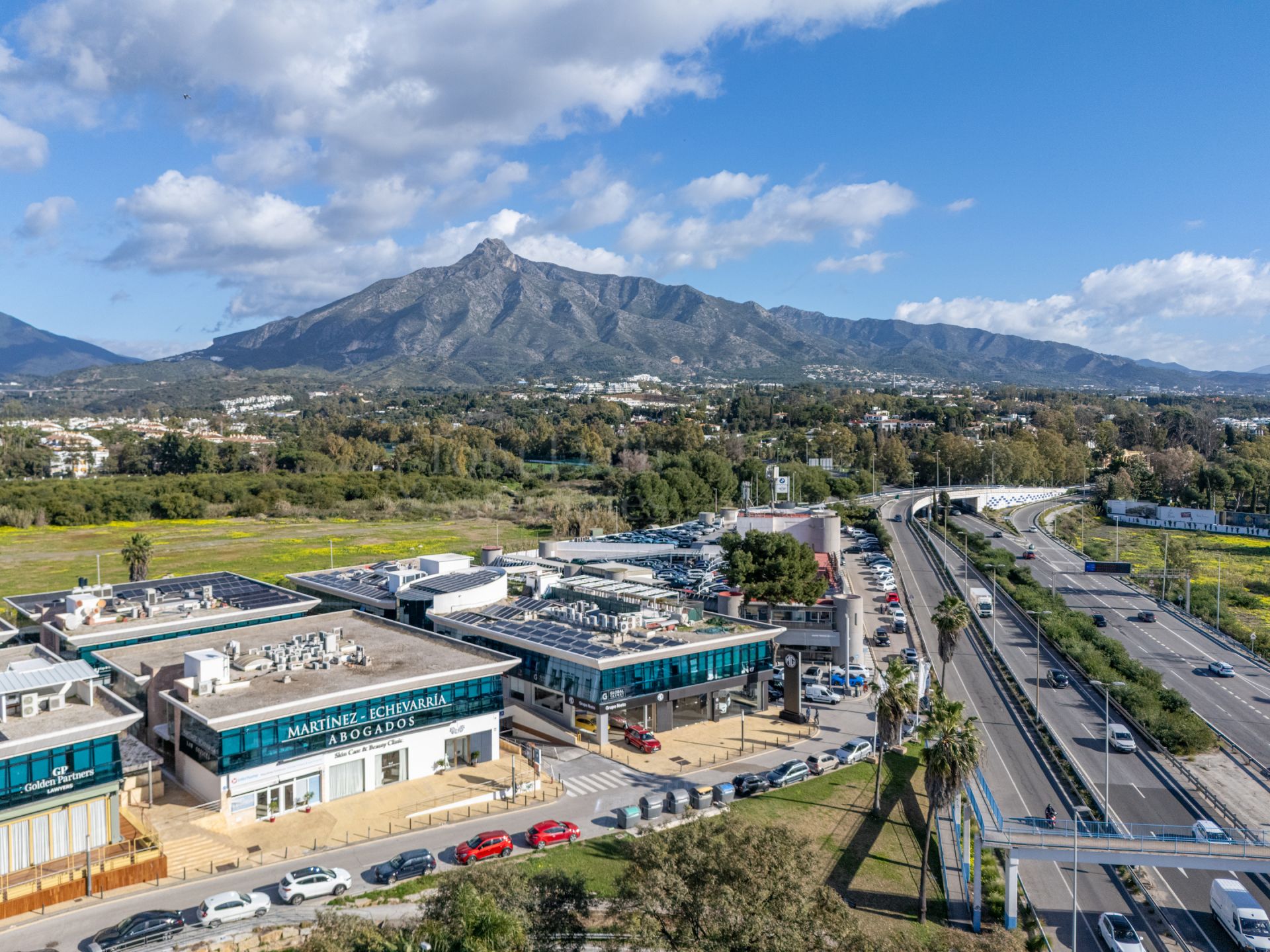 Commercial Premises in Marbella - Puerto Banus, Marbella