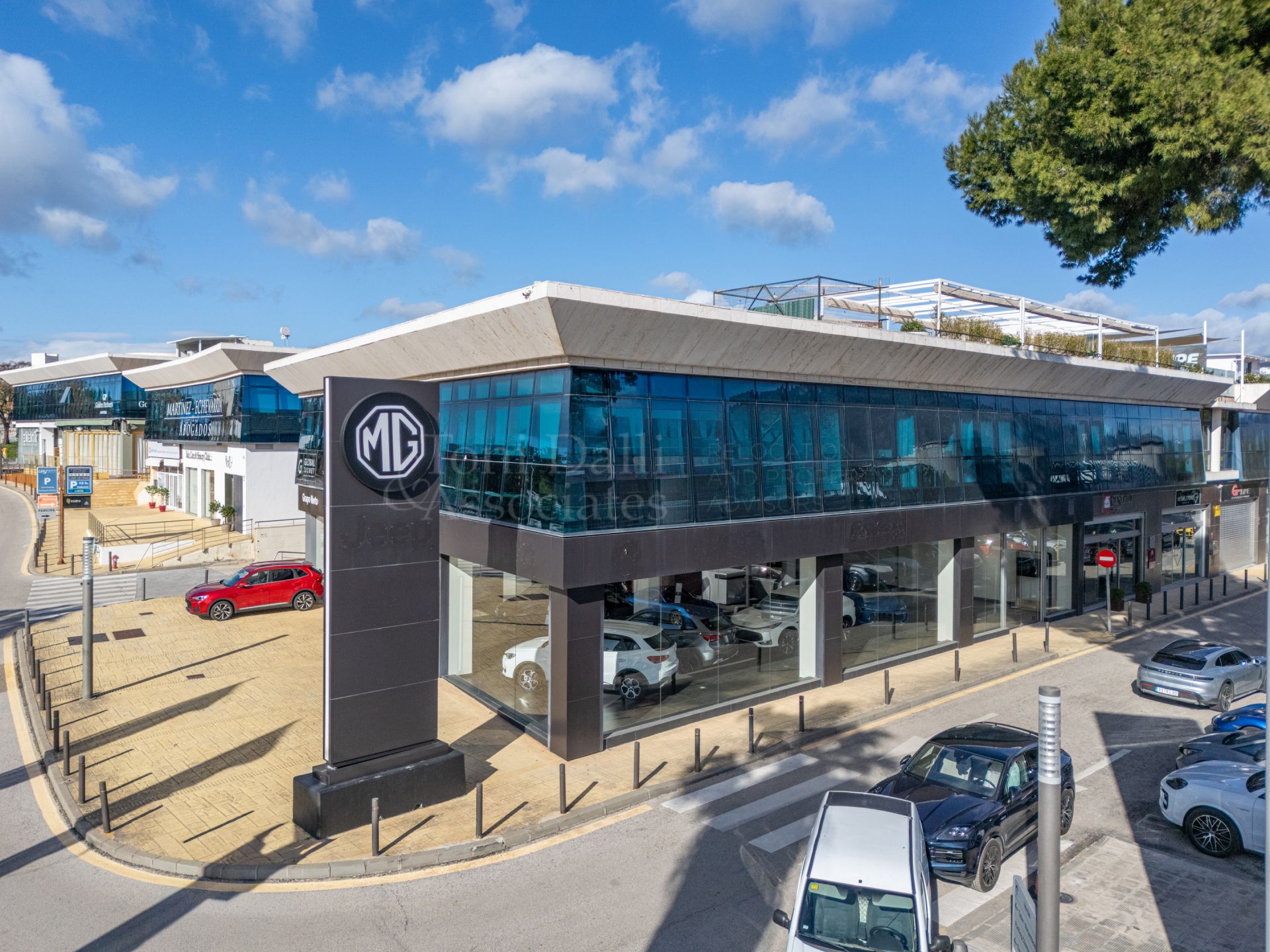 Commercial Premises in Marbella - Puerto Banus, Marbella