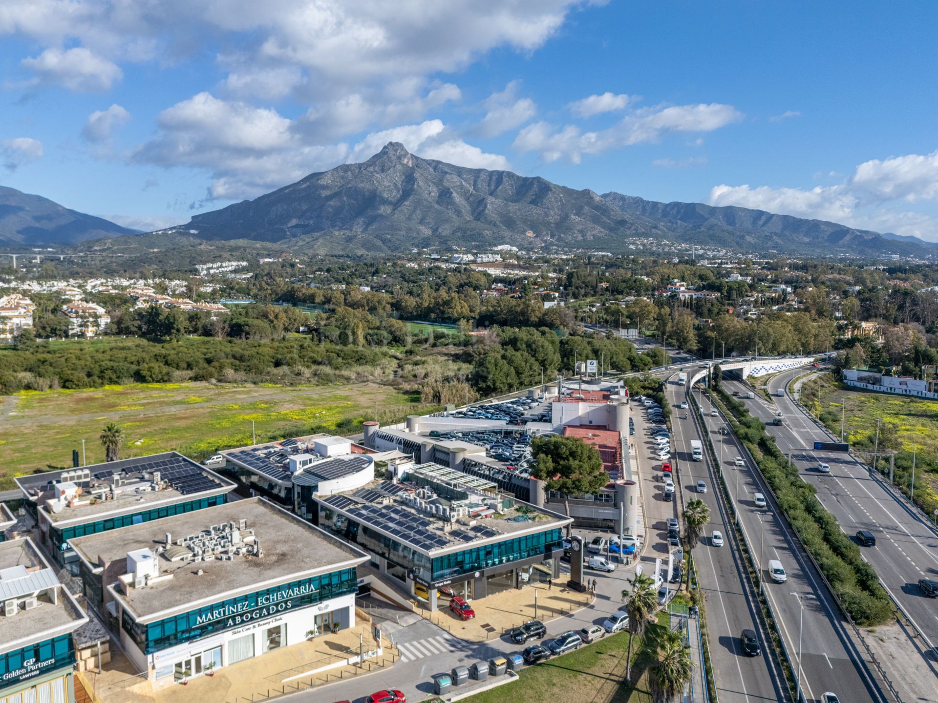 Commercial Premises in Marbella - Puerto Banus, Marbella