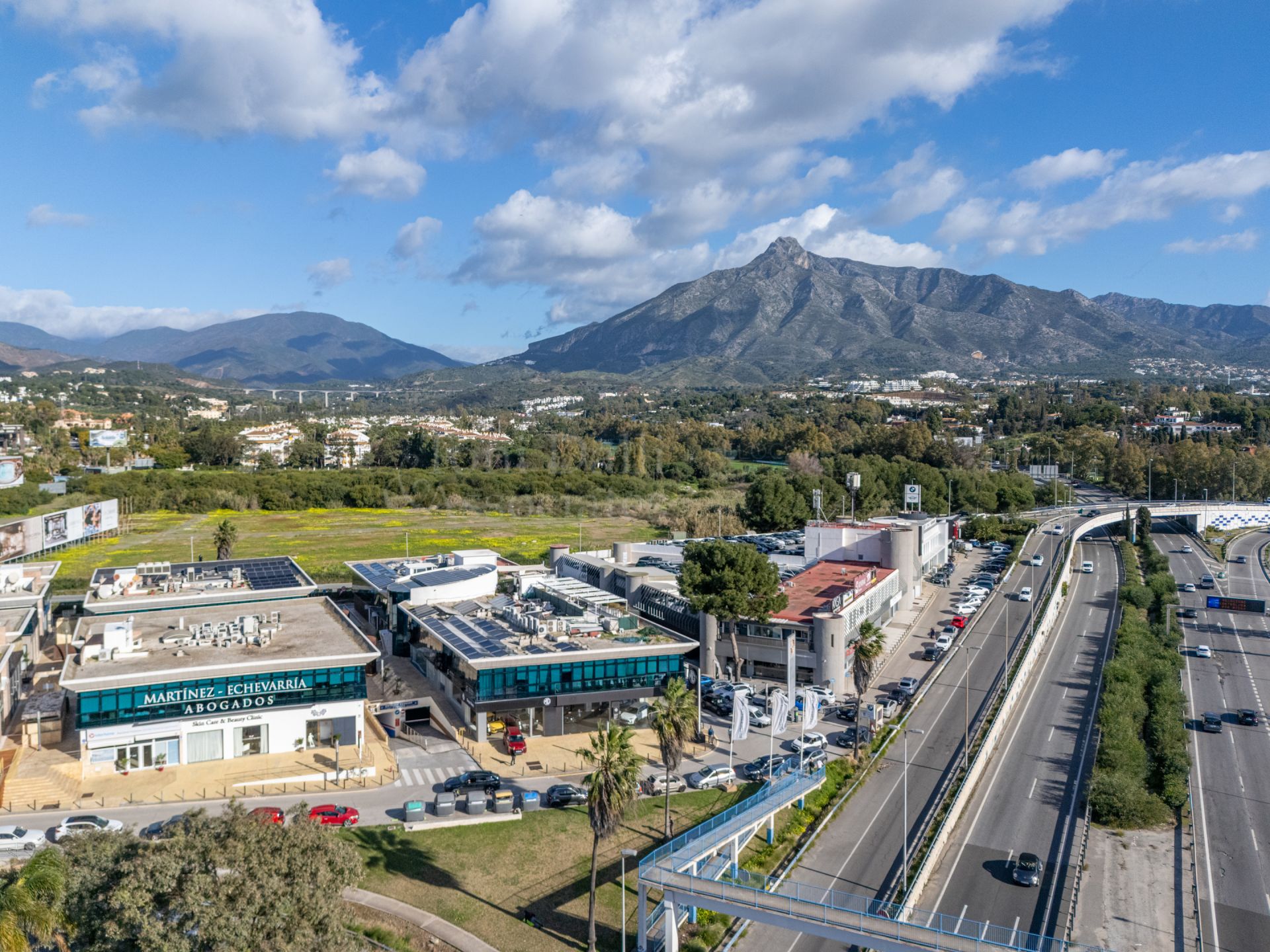 Commercial Premises in Marbella - Puerto Banus, Marbella