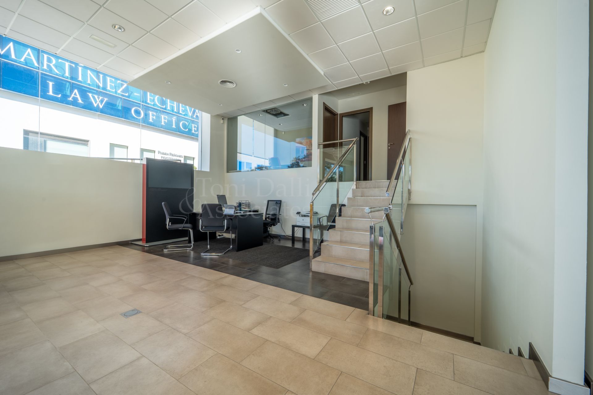 Commercial Premises in Marbella - Puerto Banus, Marbella