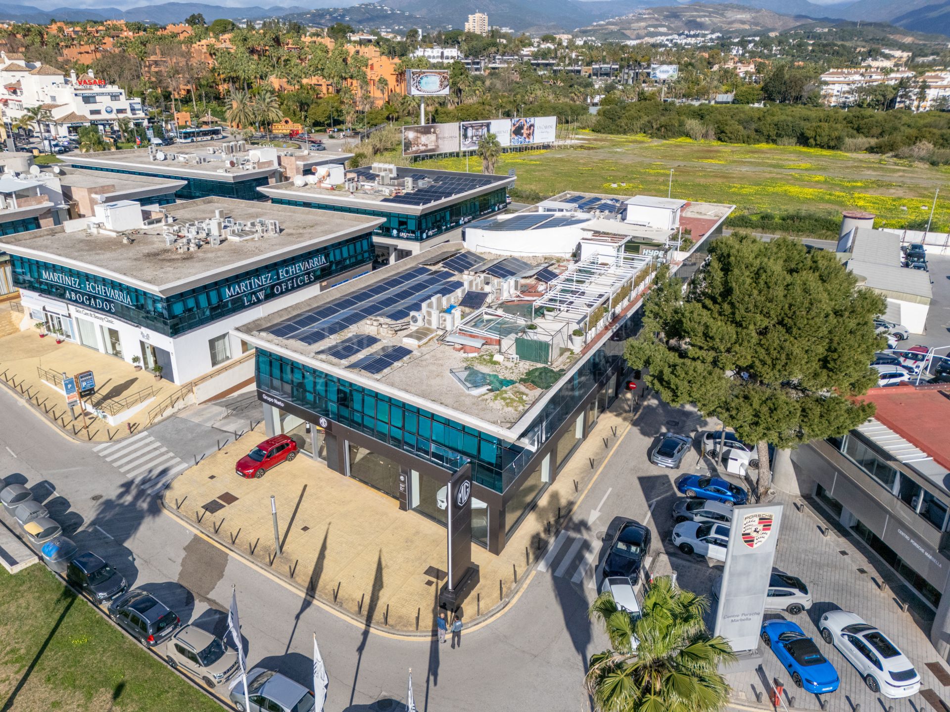 Commercial Premises in Marbella - Puerto Banus, Marbella
