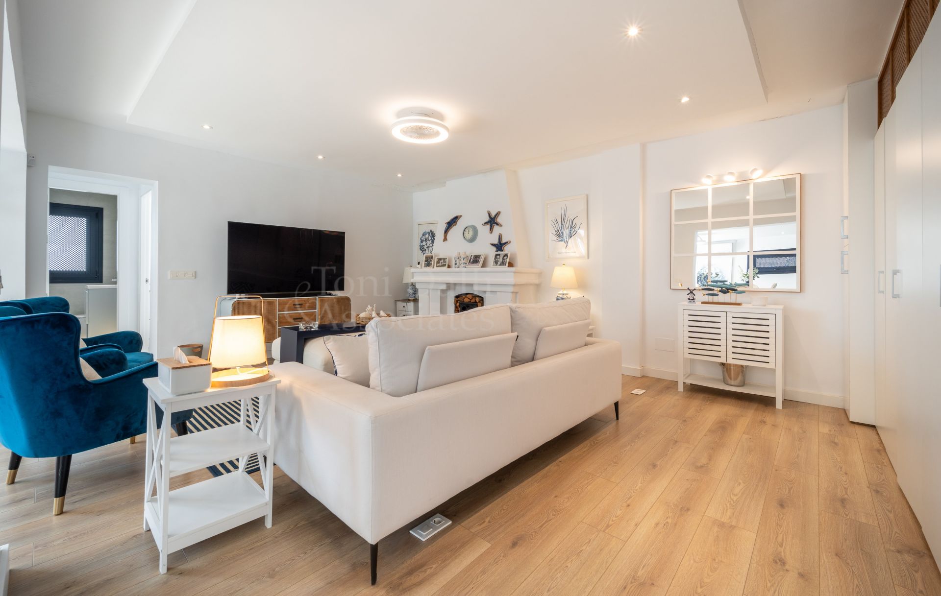 Town House in El Pirata, Estepona