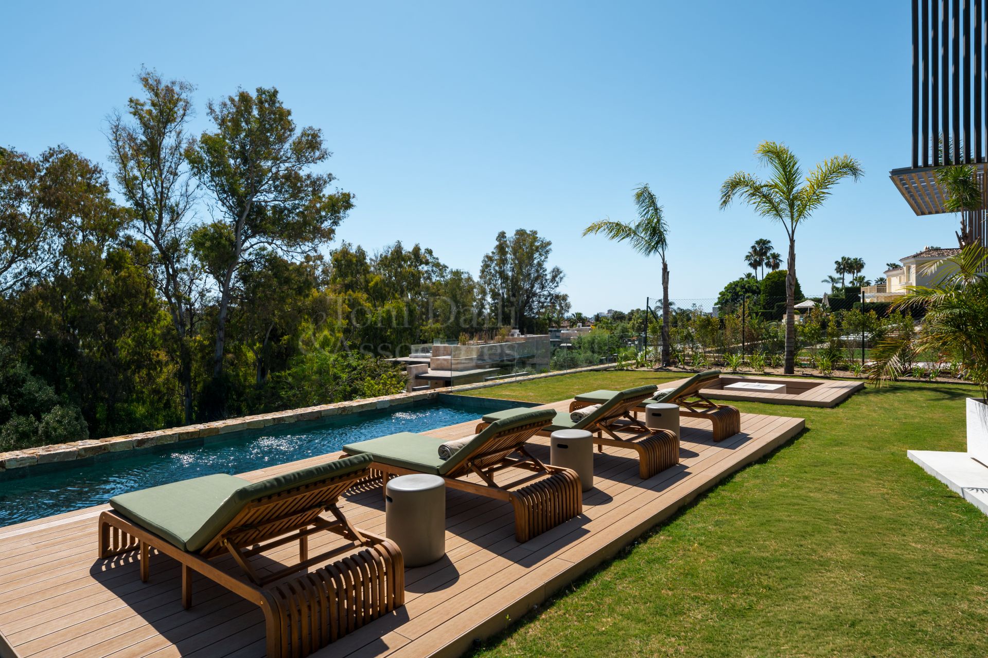 Villa in La Cerquilla, Marbella