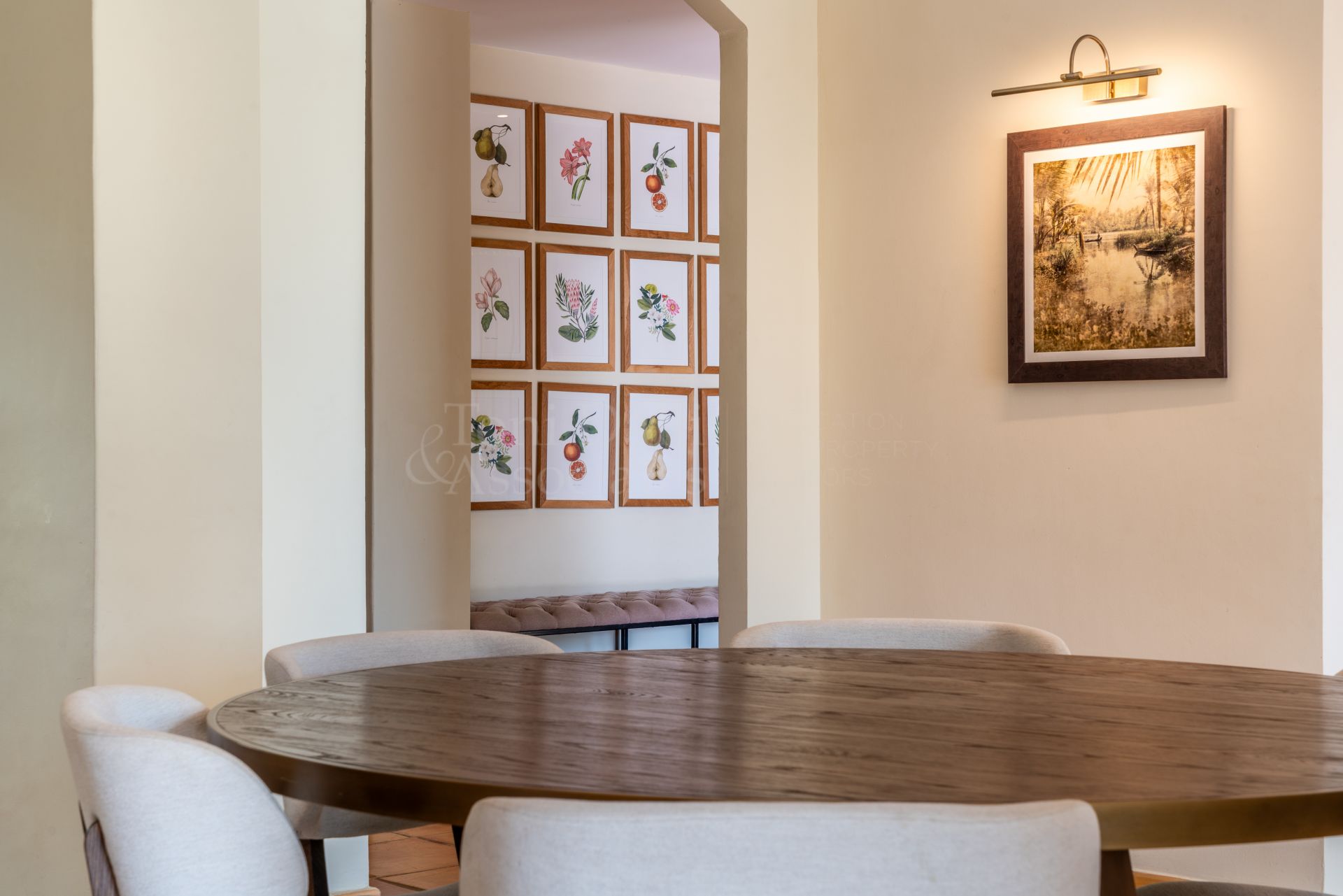 Villa in El Higueral, Marbella