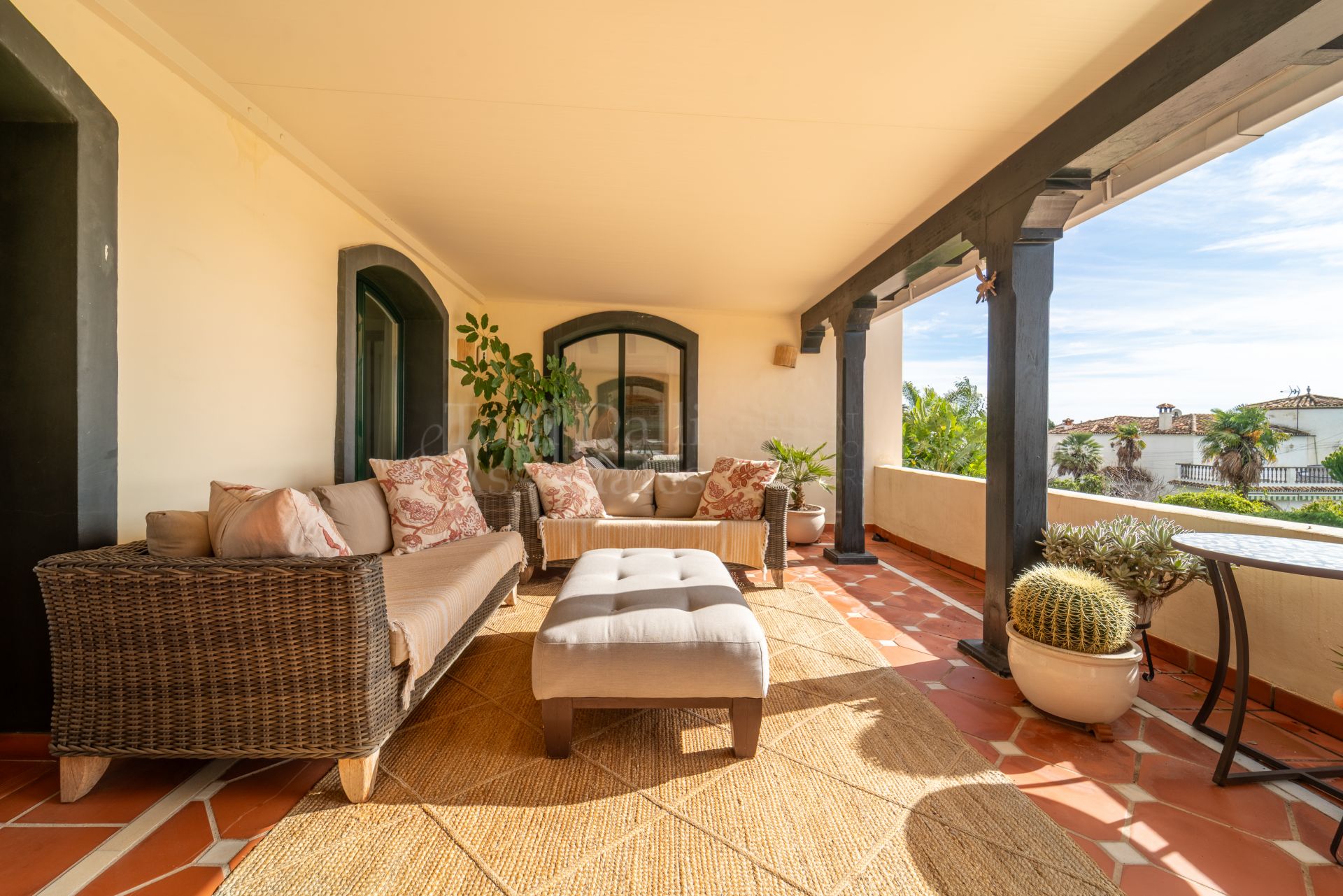 Villa in El Higueral, Marbella