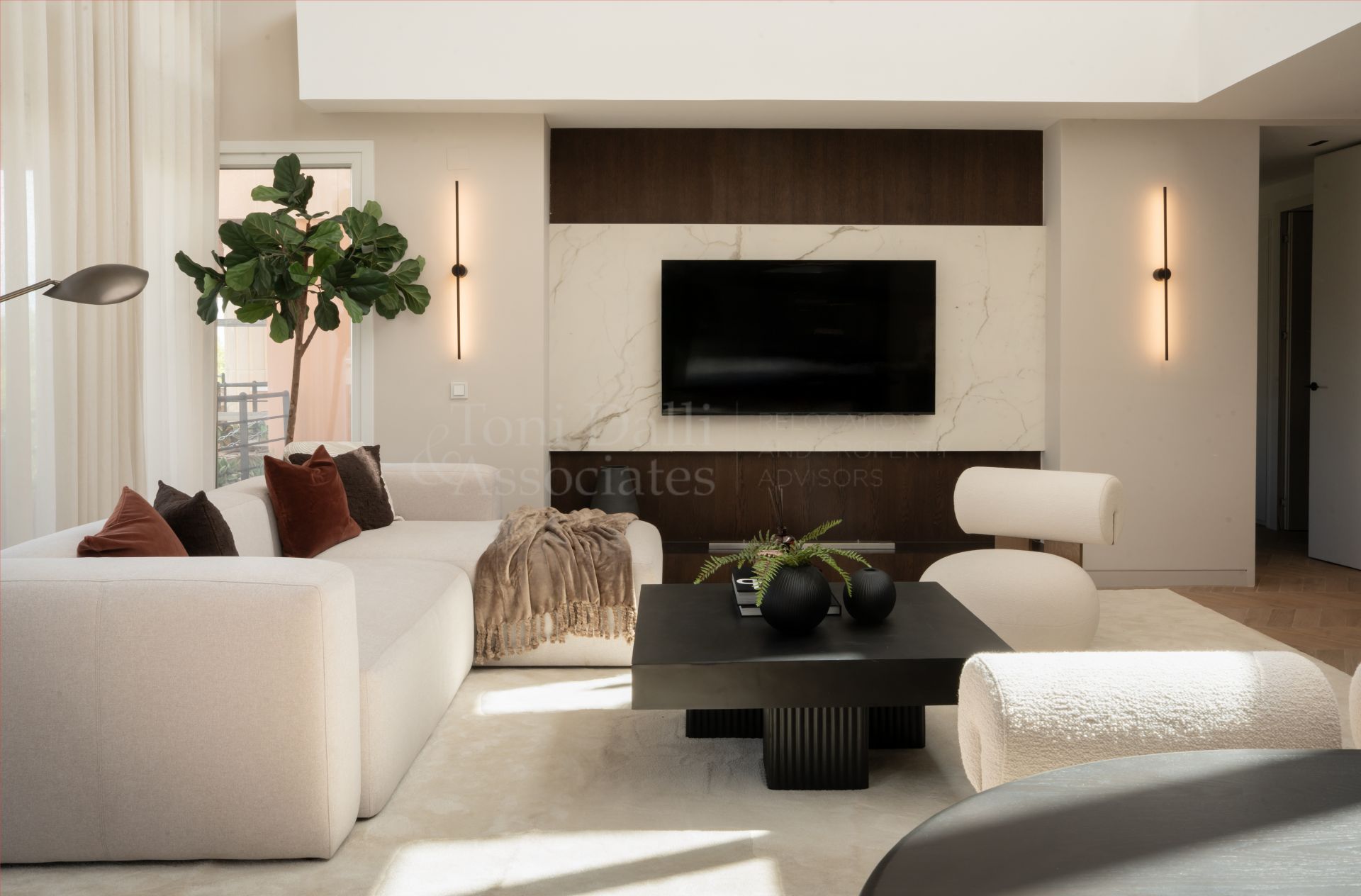 Duplex Penthouse in Magna Marbella, Marbella