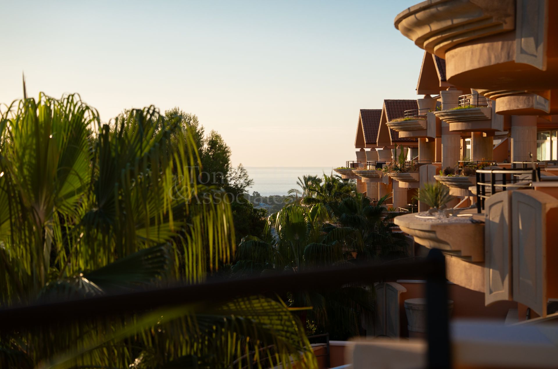 Duplex Penthouse in Magna Marbella, Marbella