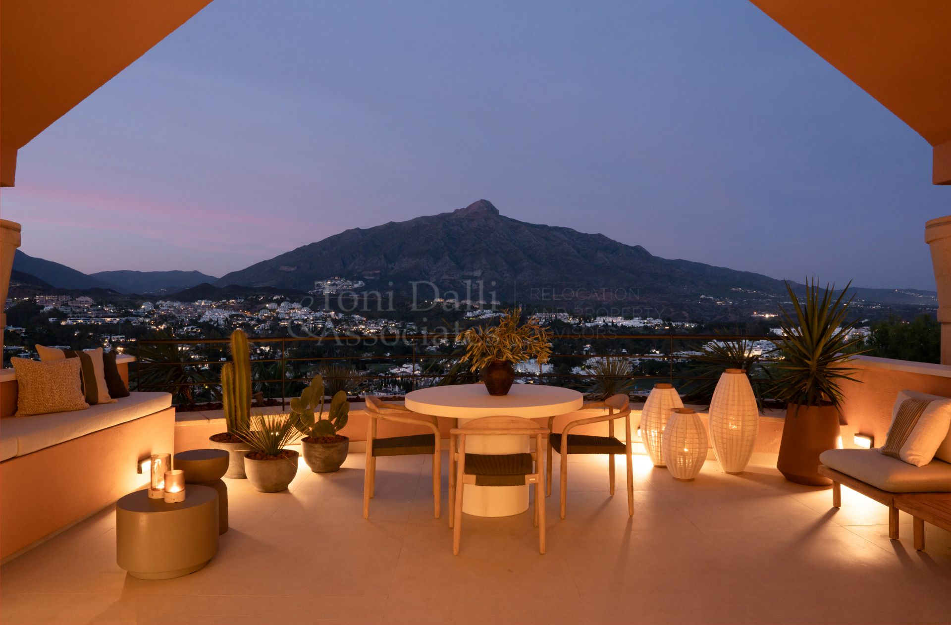 Duplex Penthouse in Magna Marbella, Marbella