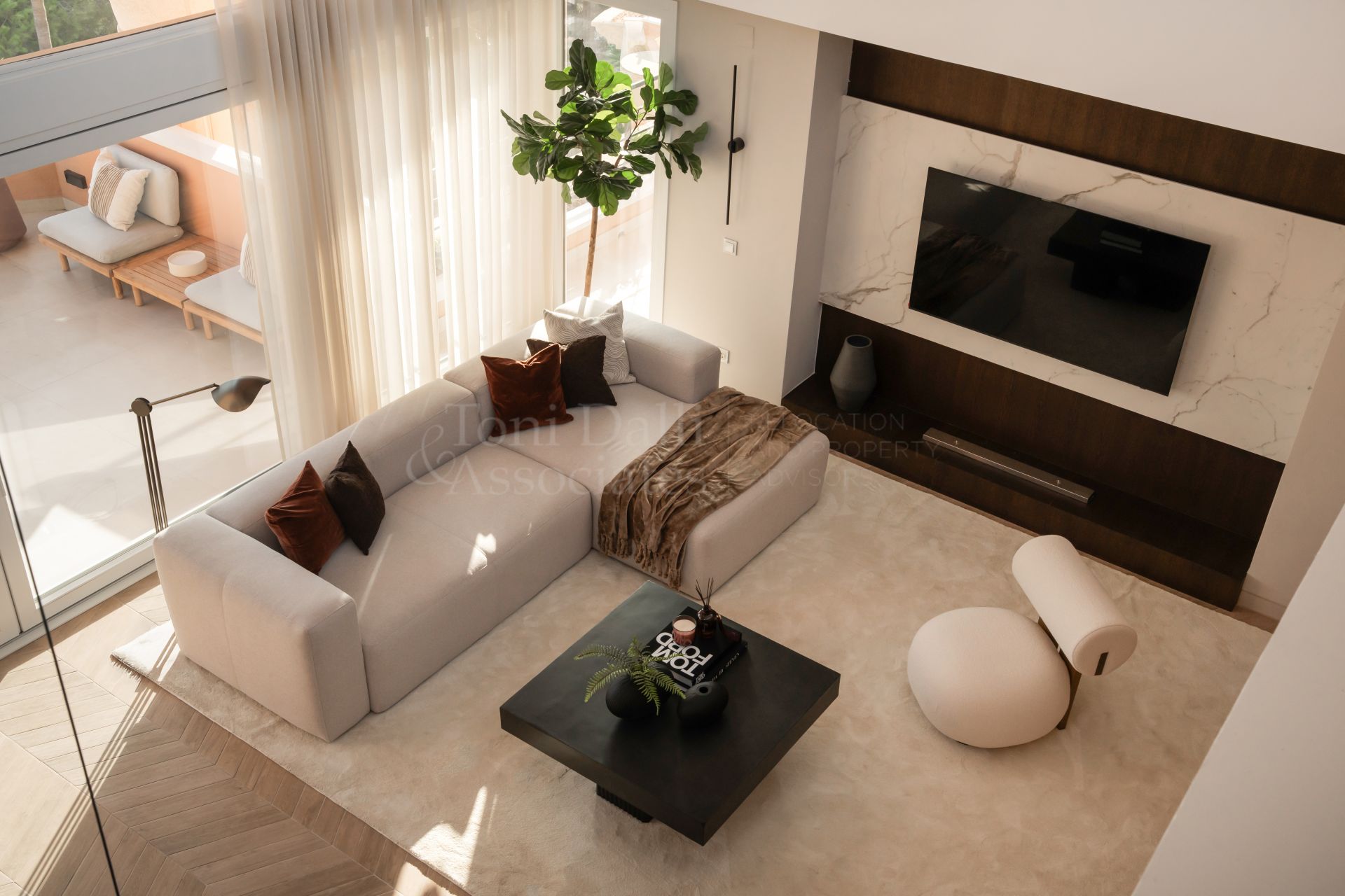 Duplex Penthouse in Magna Marbella, Marbella