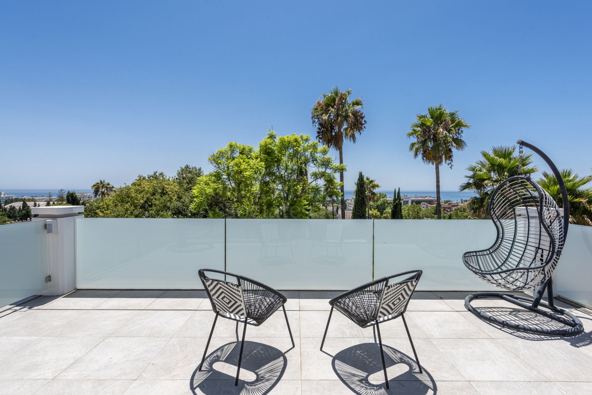 Villa in El Capricho, Marbella