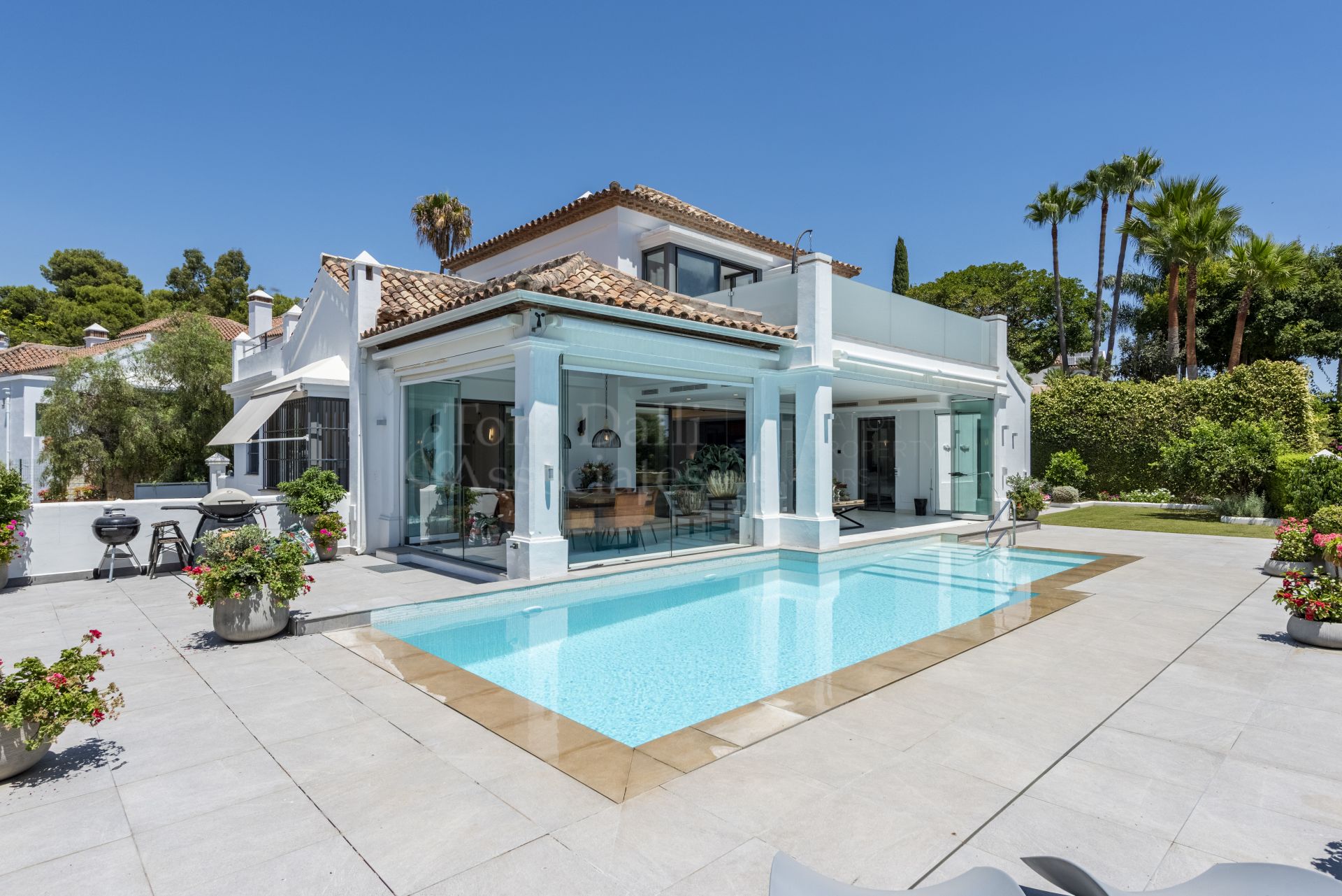 Villa in El Capricho, Marbella