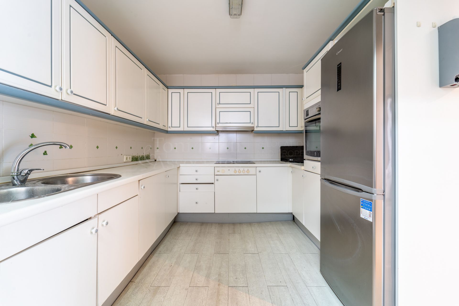 Apartment in Kings Hills, Marbella