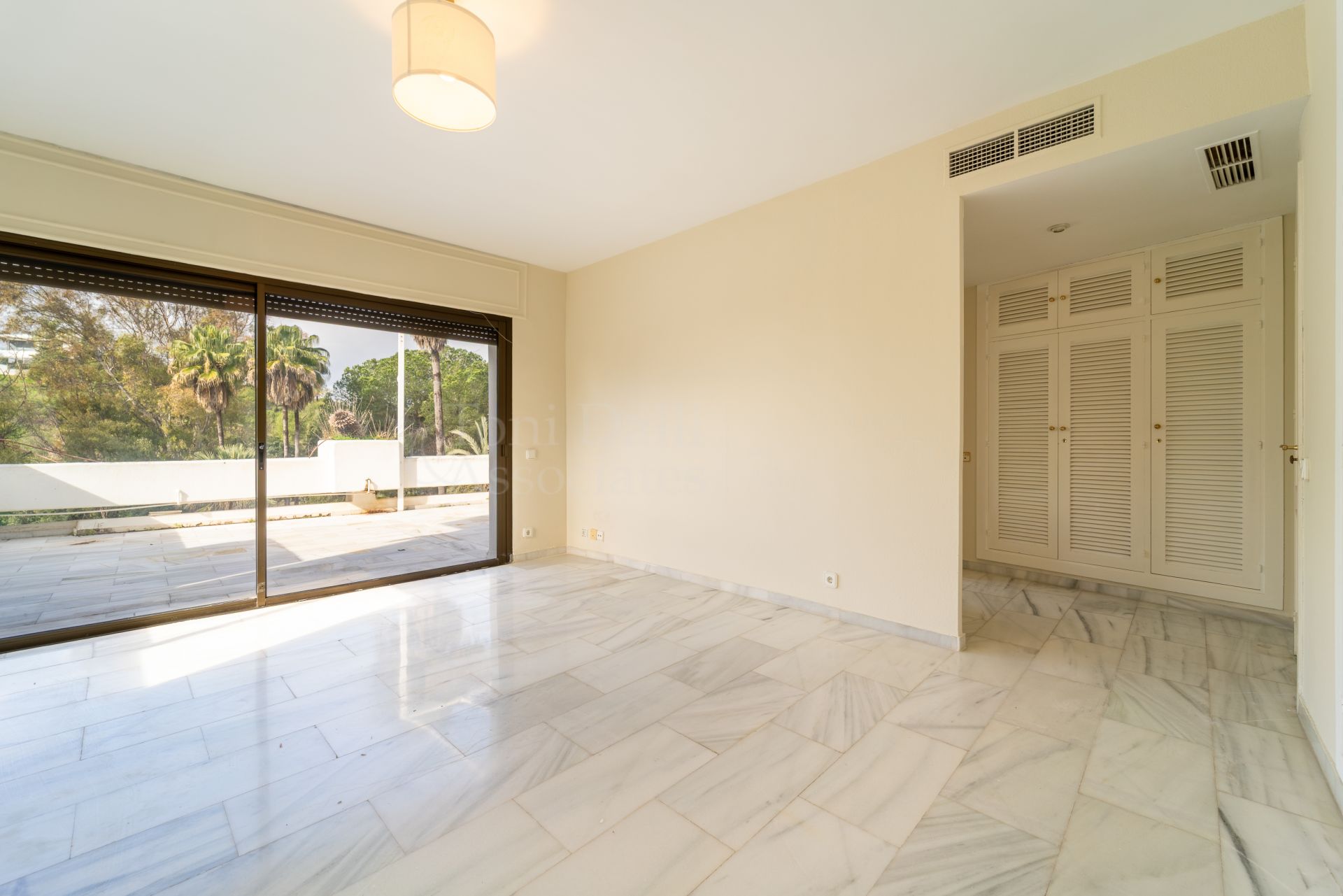 Apartment in Kings Hills, Marbella