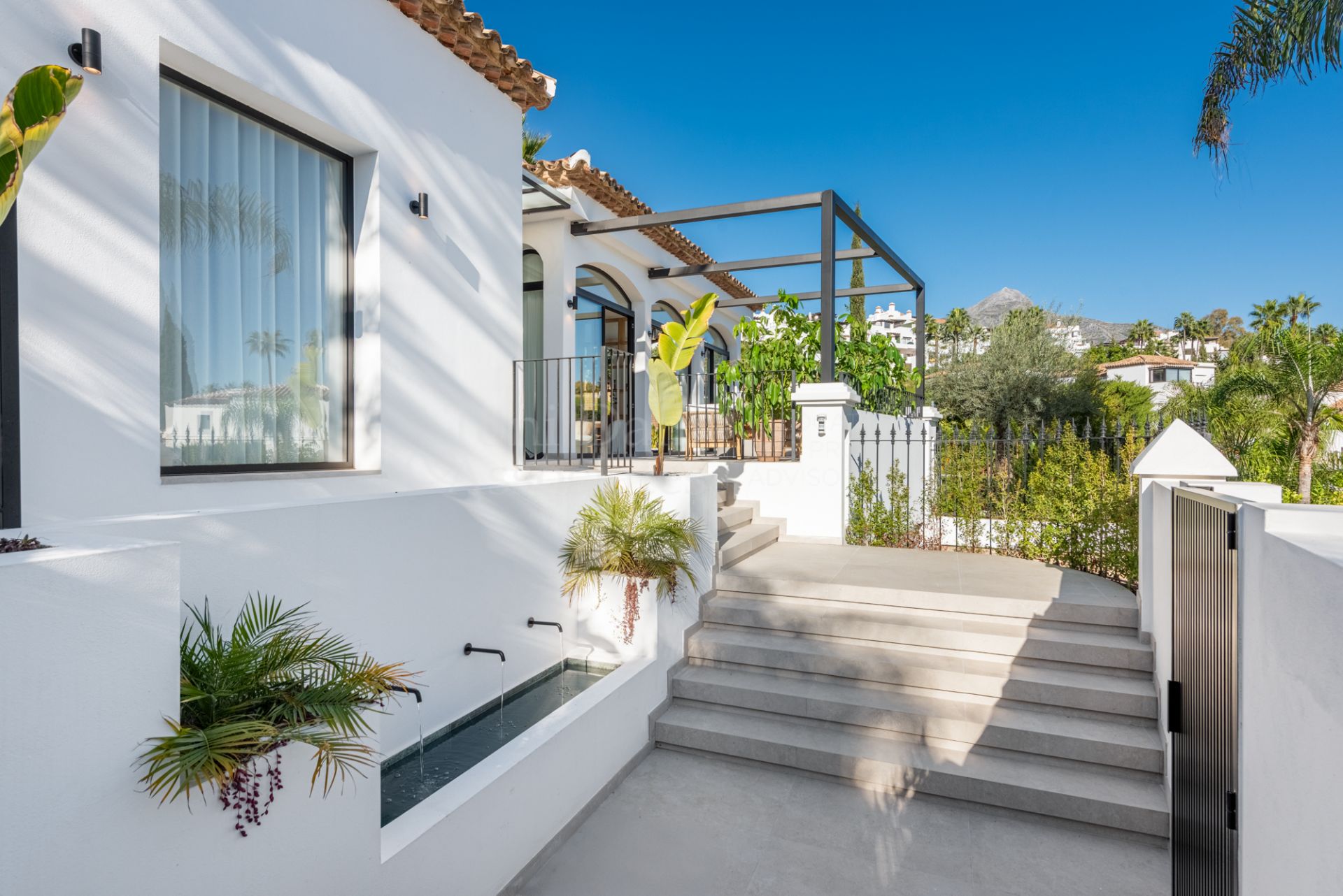 Villa in Nueva Andalucia, Marbella