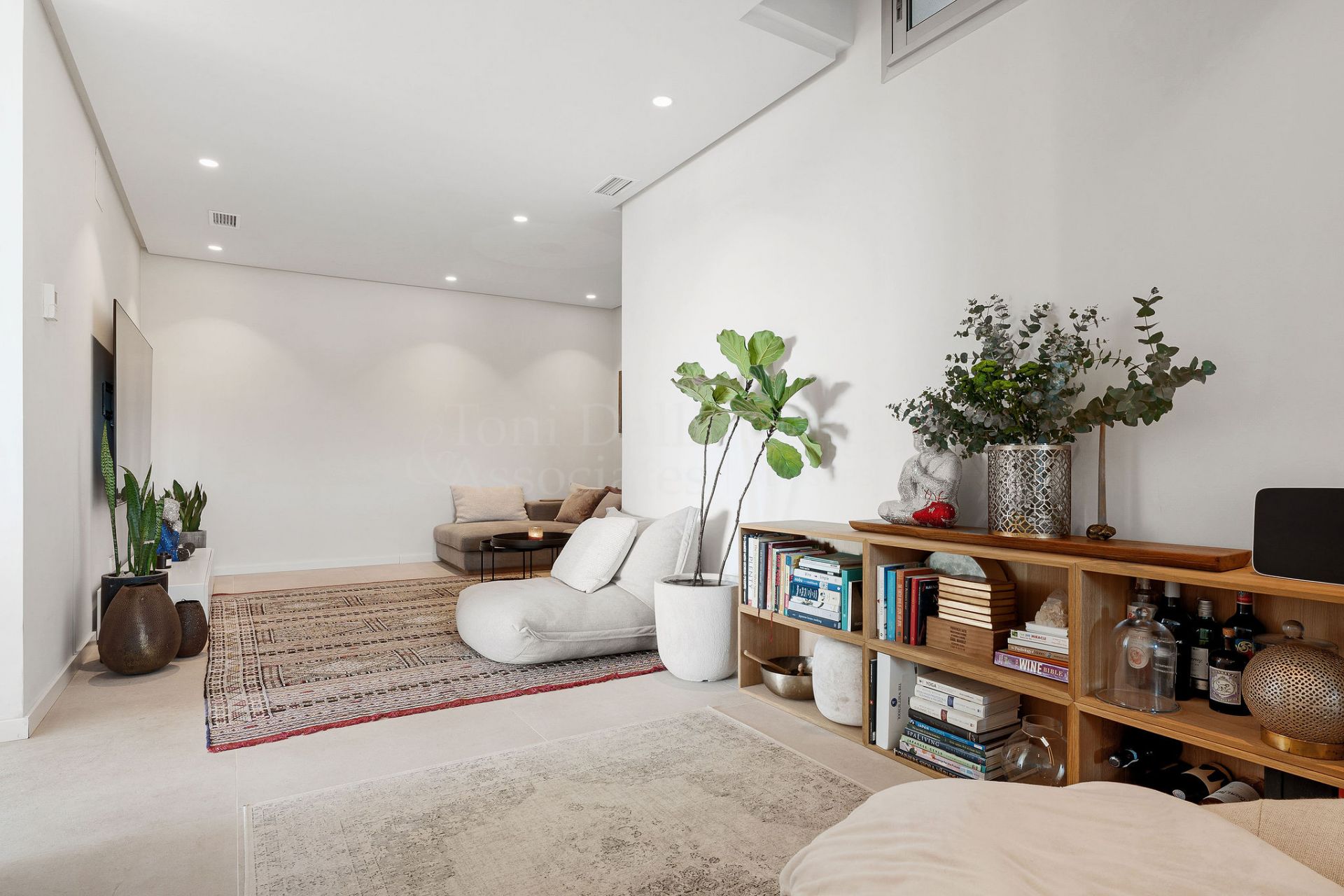 Duplex in Marbella Club Hills, Benahavis