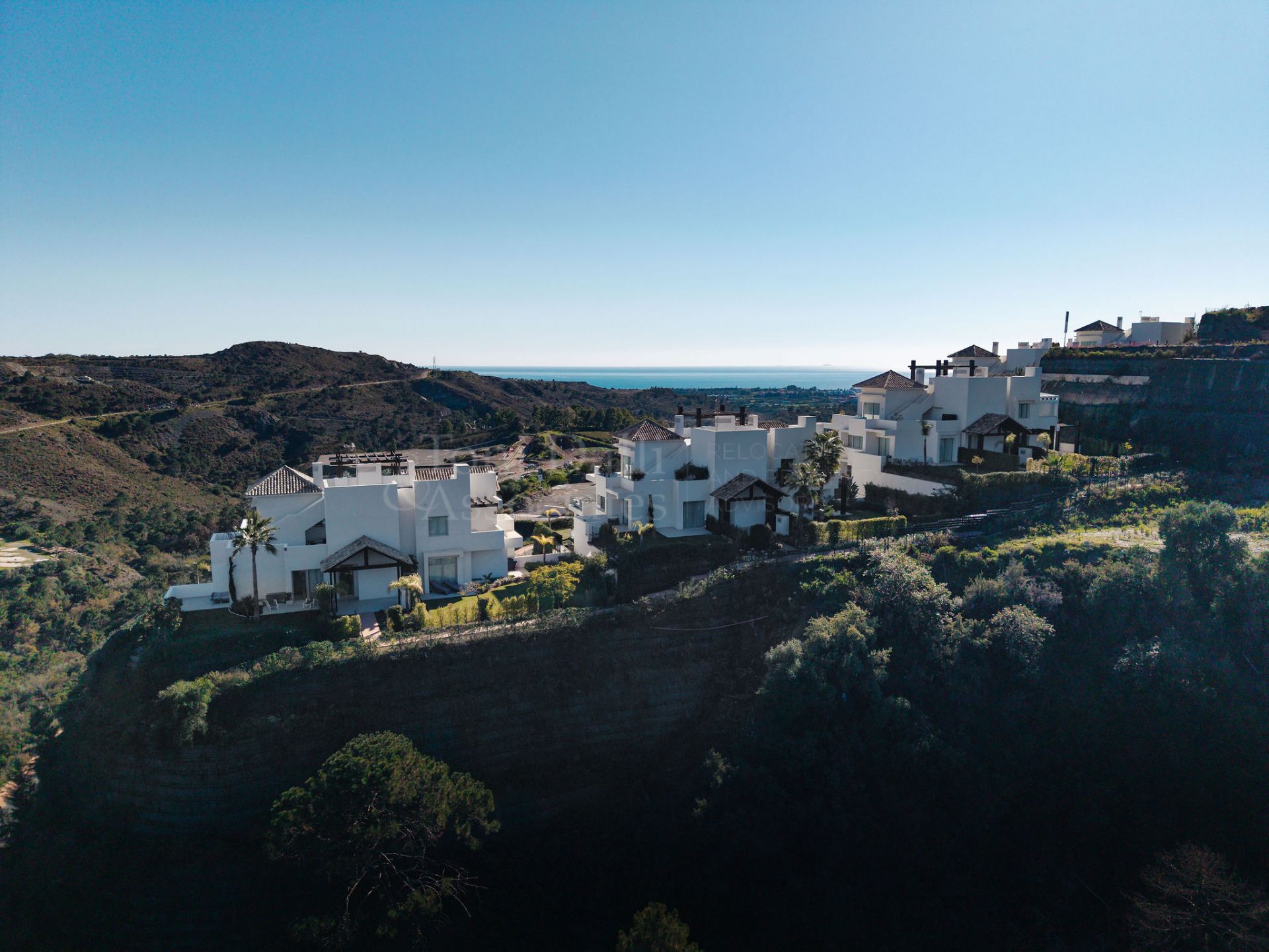 Duplex in Marbella Club Hills, Benahavis