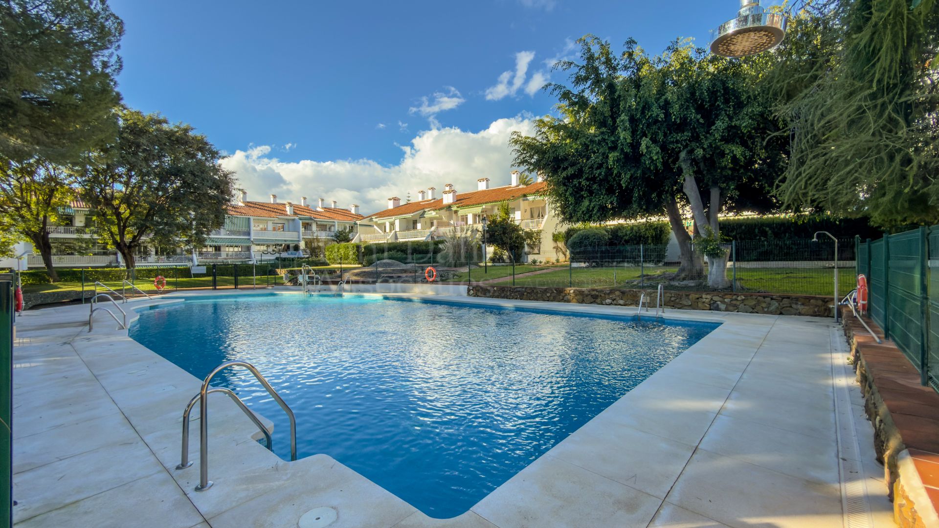 Ground Floor Apartment in Marbella Golden Mile, Marbella