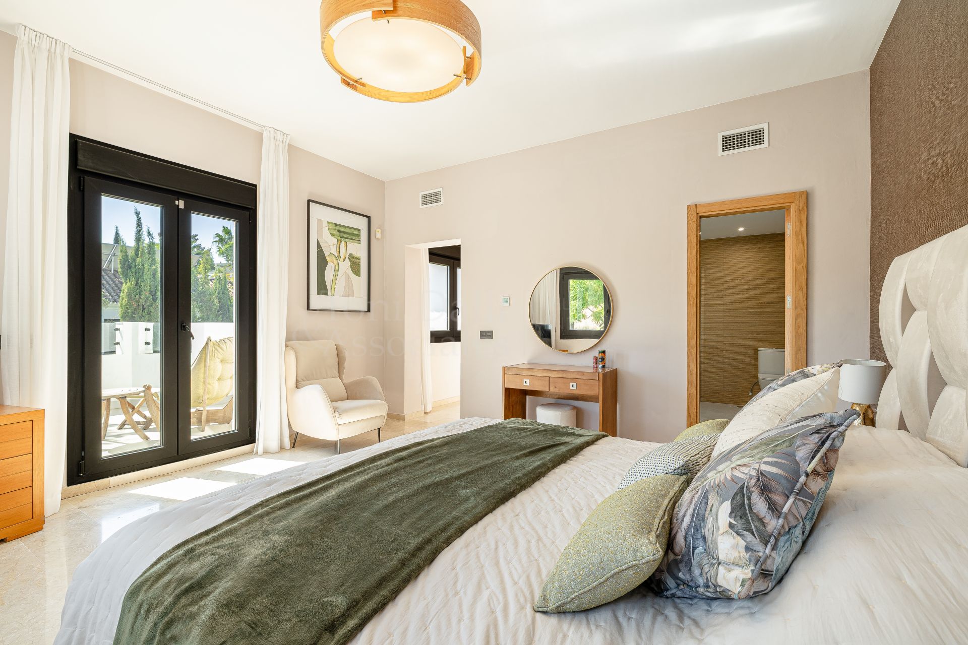 Villa in Paraiso Alto, Benahavis