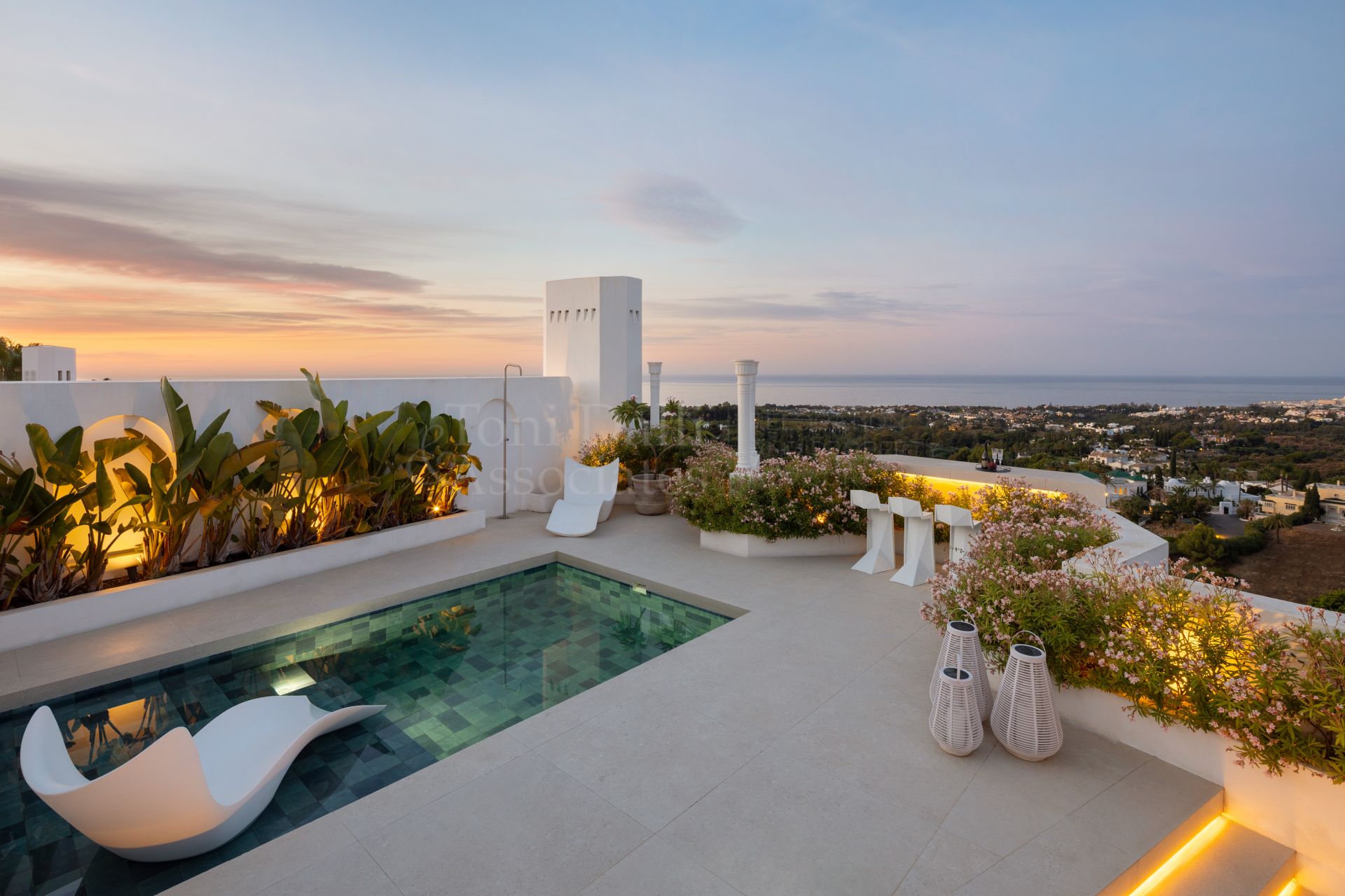 Penthouse in Jardines Colgantes, Marbella