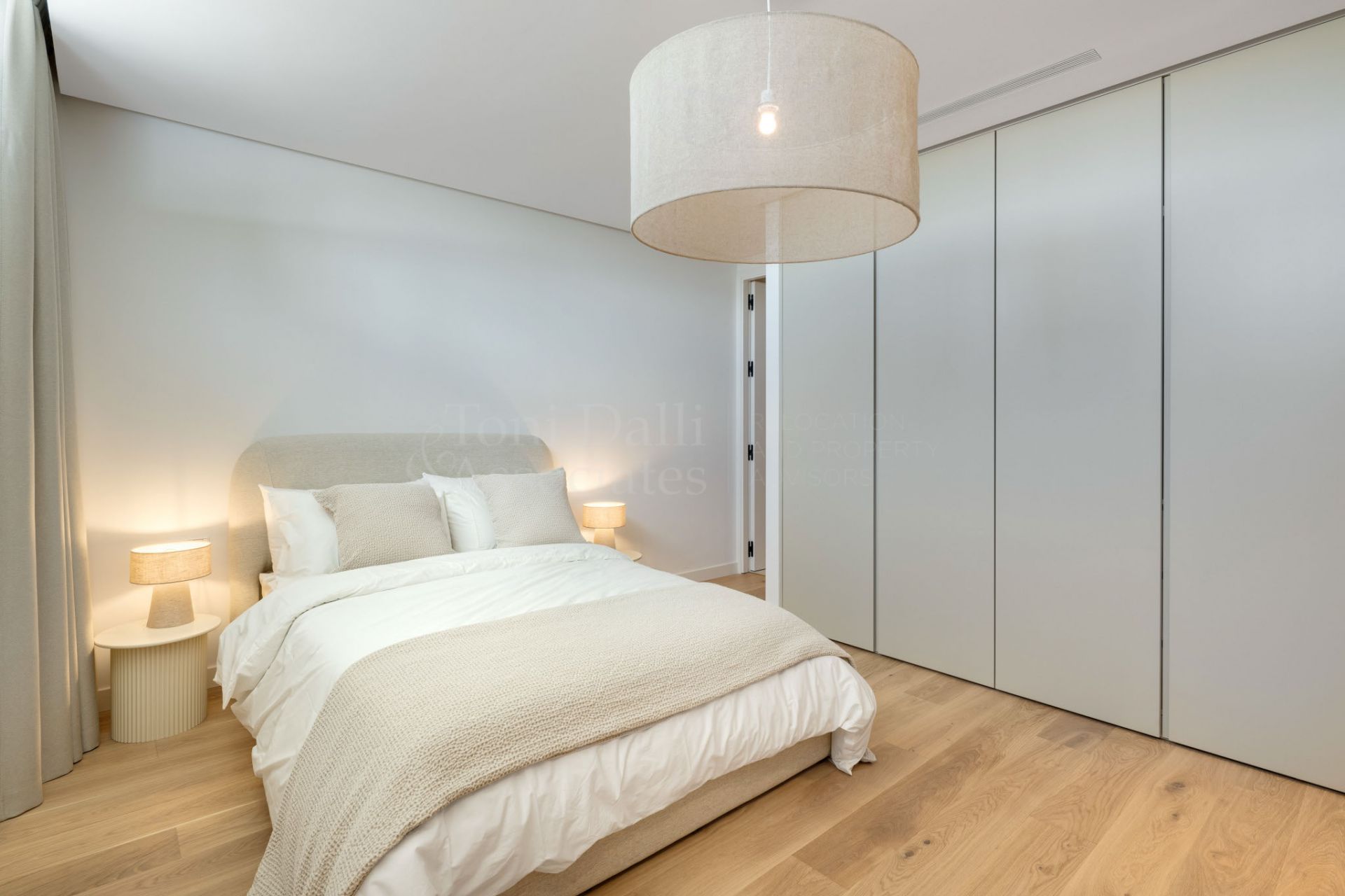 Villa in Elviria, Marbella