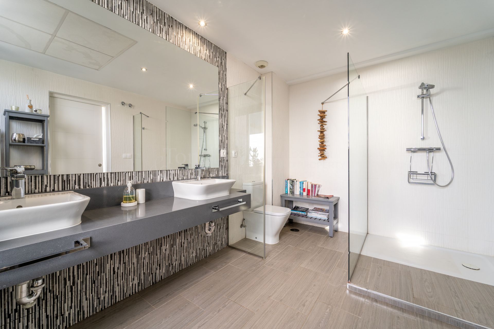 Villa in Cabopino, Marbella