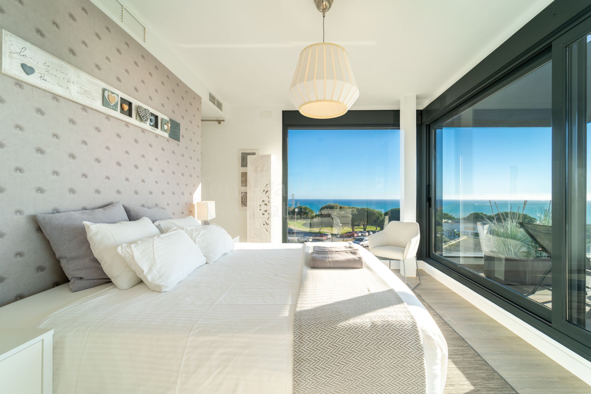 Villa in Cabopino, Marbella