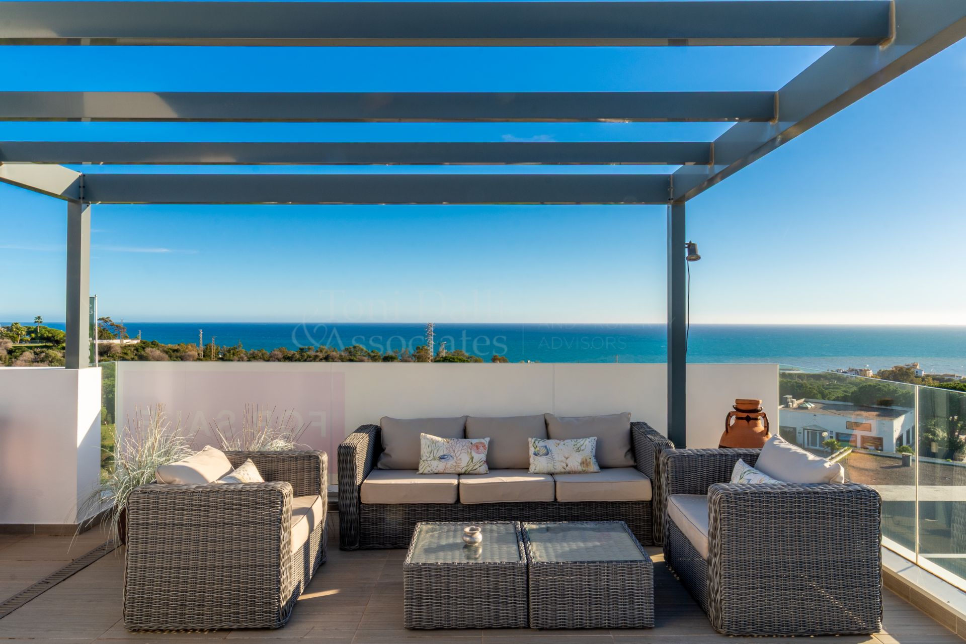 Villa in Cabopino, Marbella