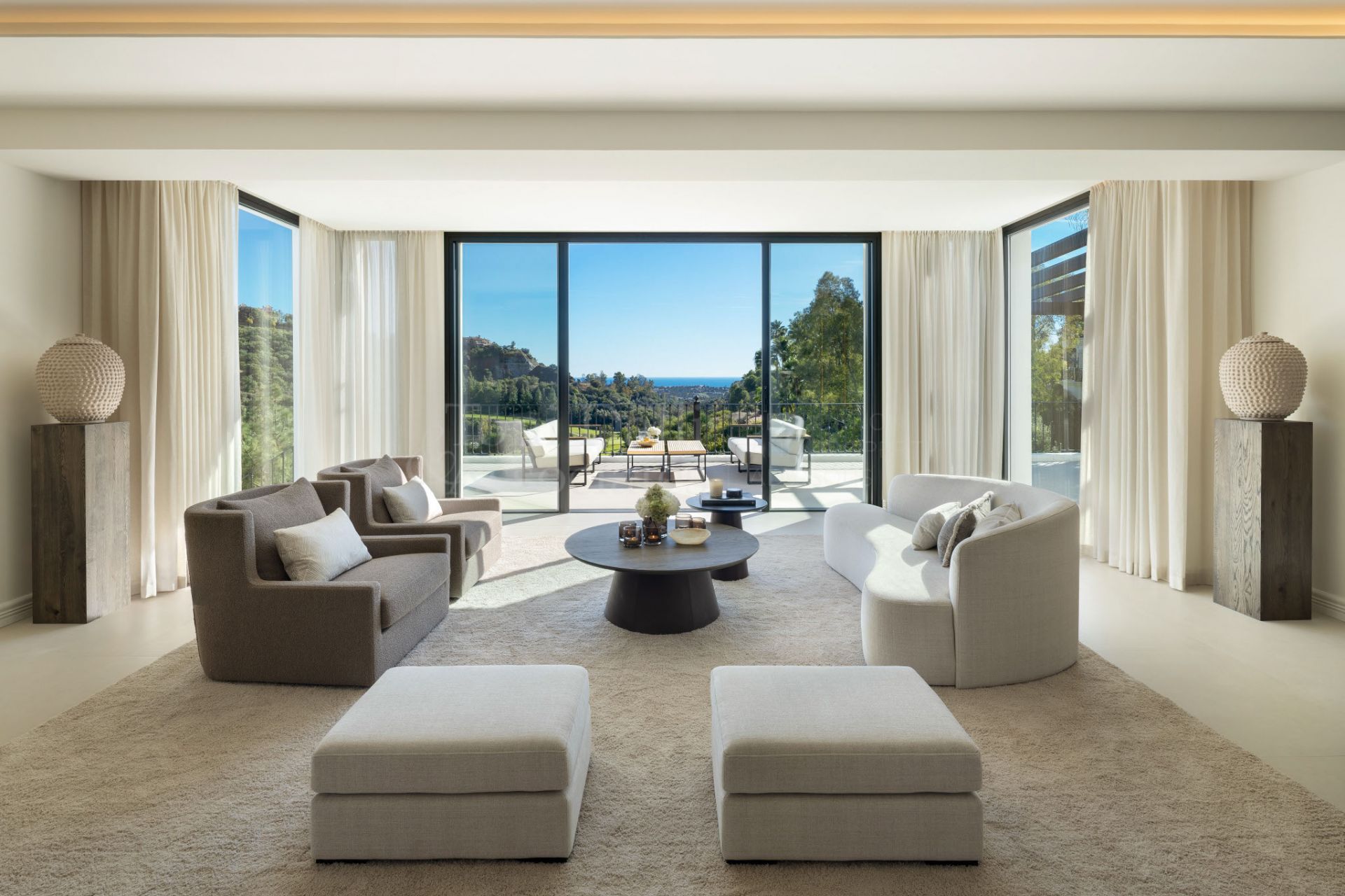 Villa in Los Arqueros, Benahavis