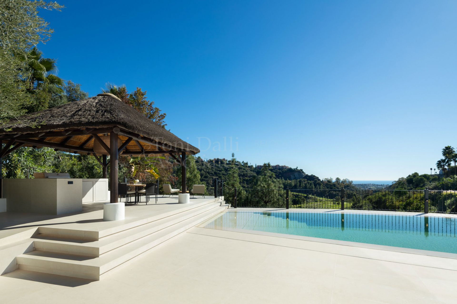 Villa in Los Arqueros, Benahavis