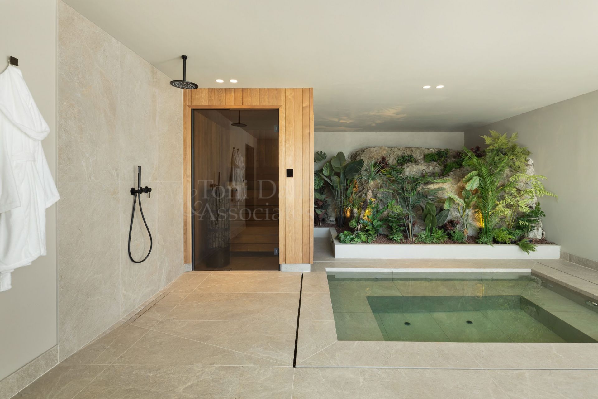 Villa in Los Arqueros, Benahavis