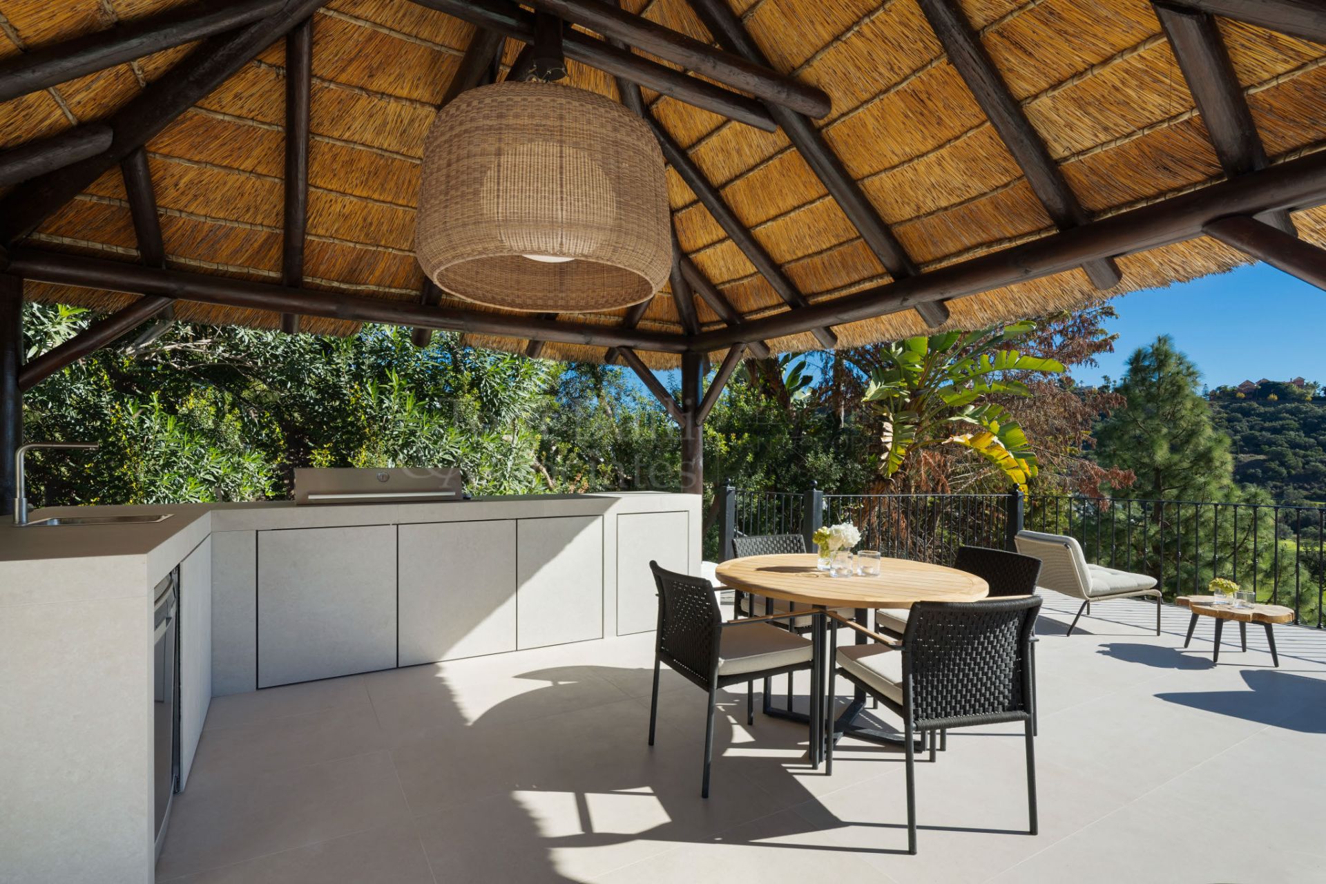 Villa in Los Arqueros, Benahavis