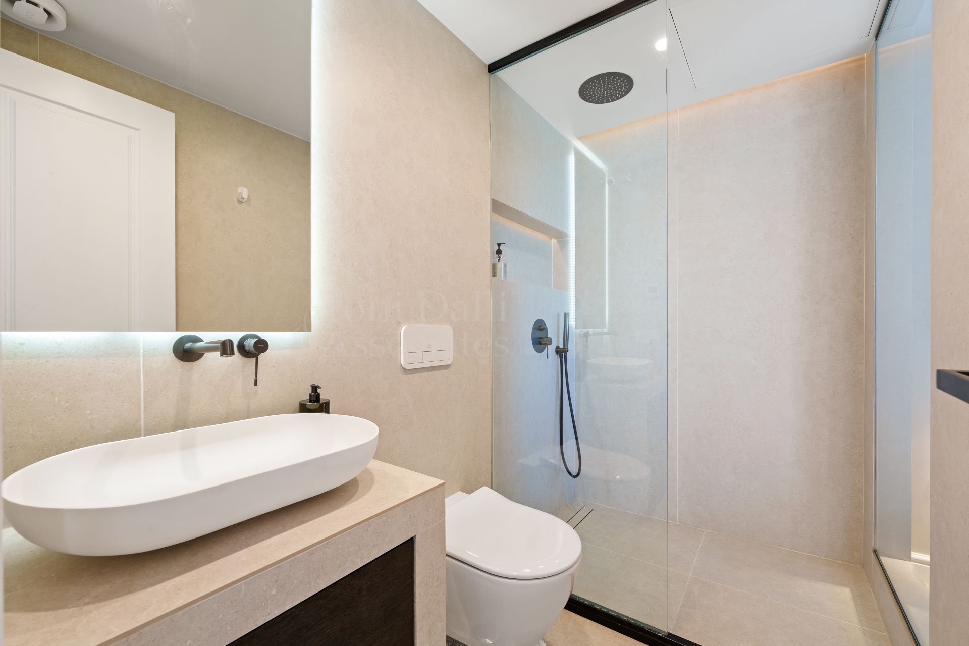 Penthouse in Les Belvederes, Marbella