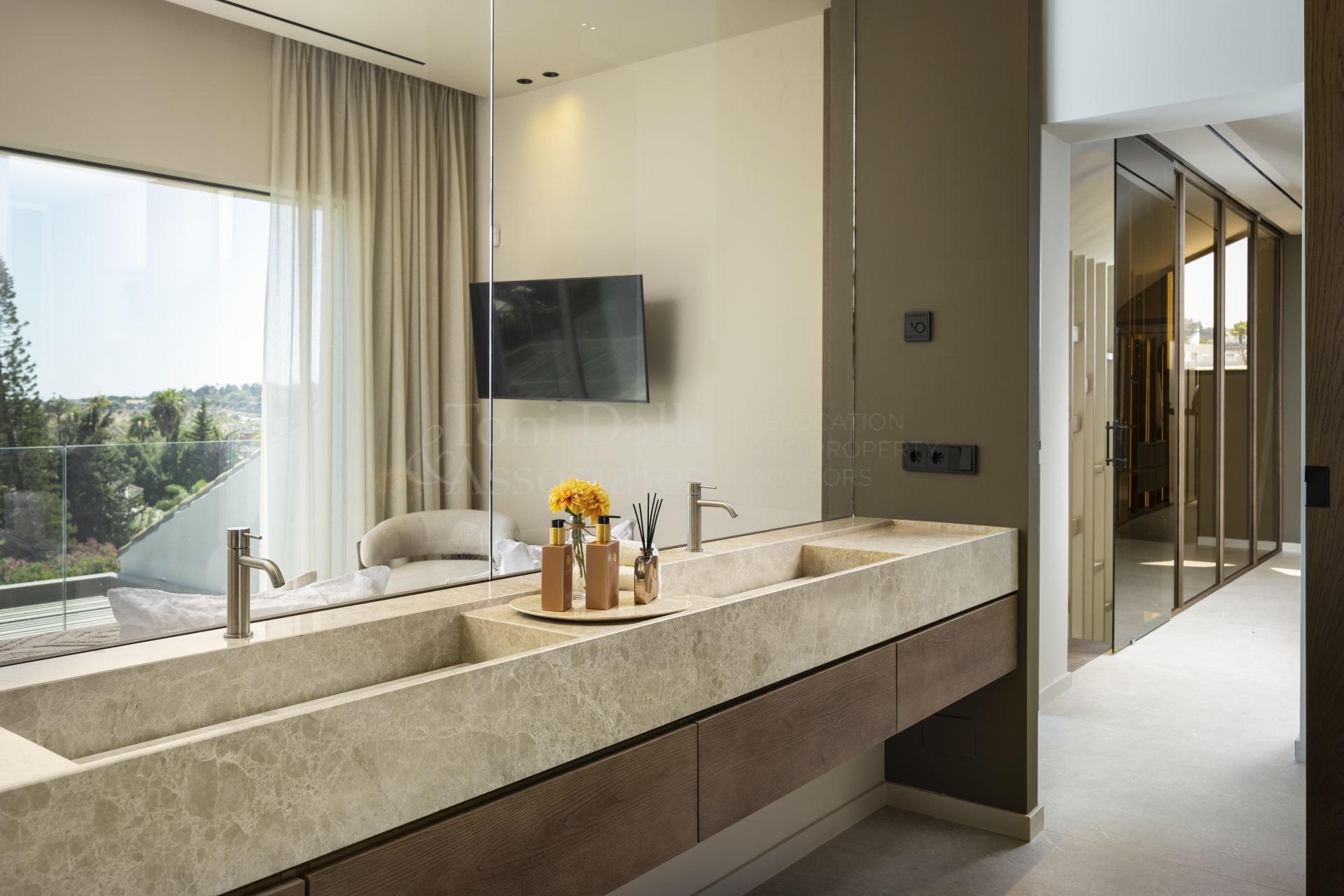 Villa in Haza del Conde, Marbella