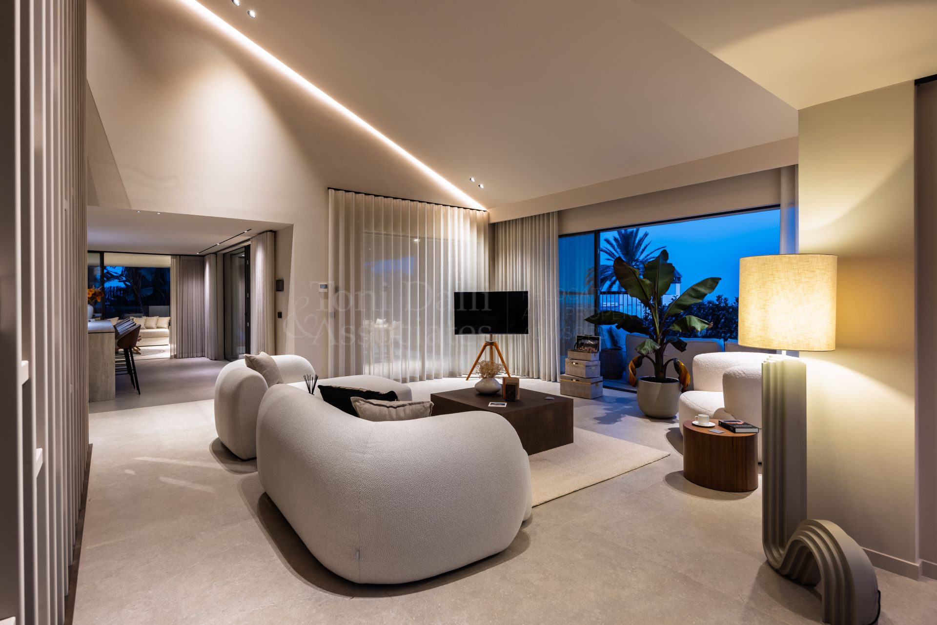 Villa in Haza del Conde, Marbella