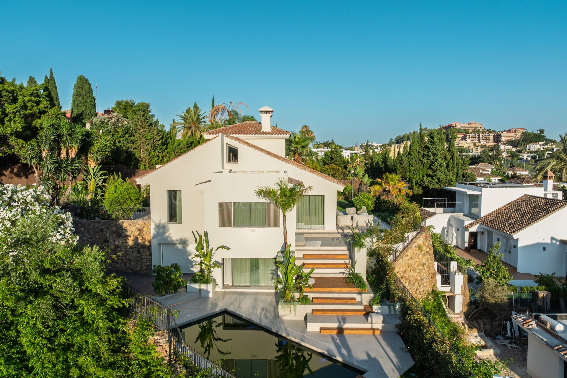 Villa in Haza del Conde, Marbella