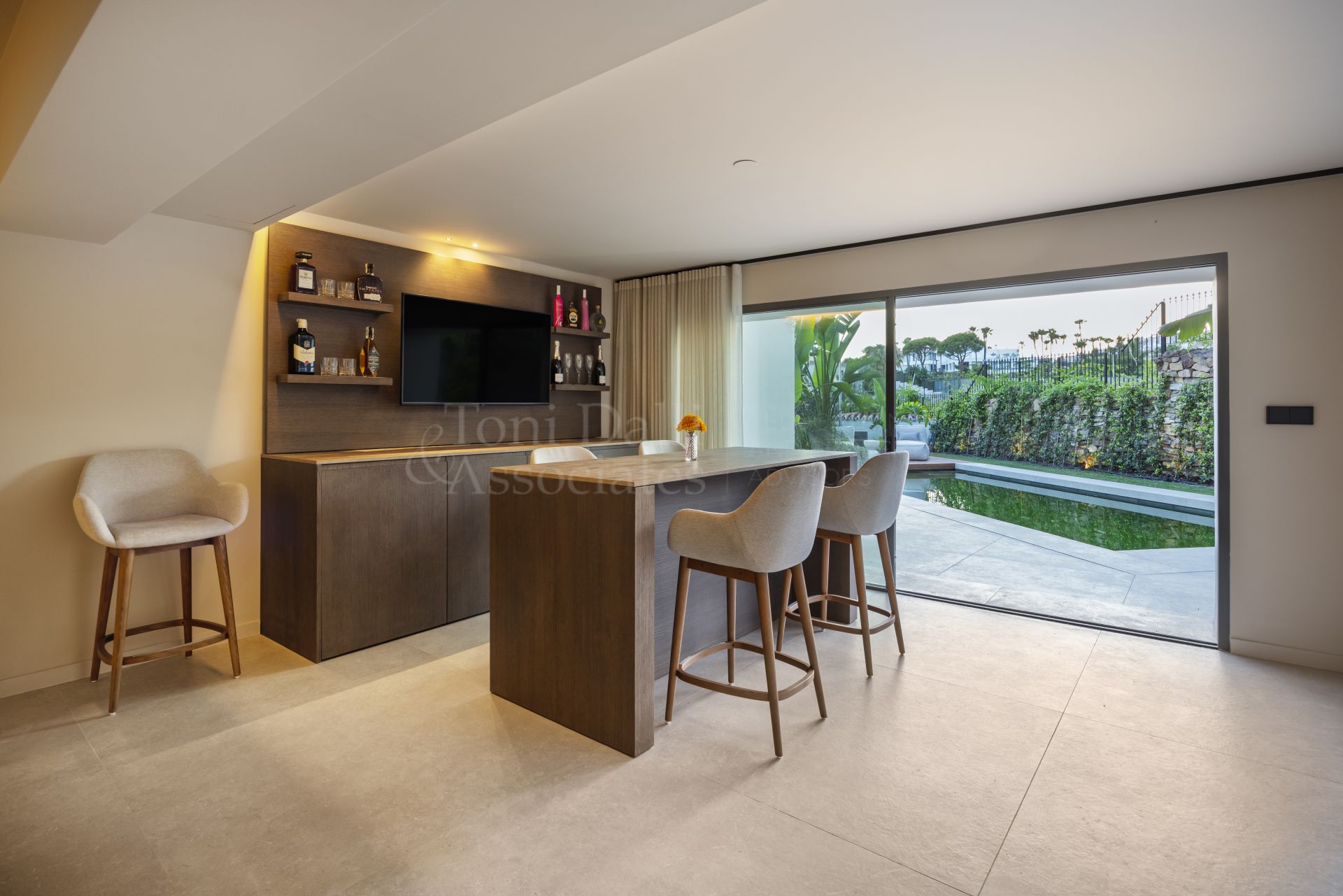 Villa in Haza del Conde, Marbella