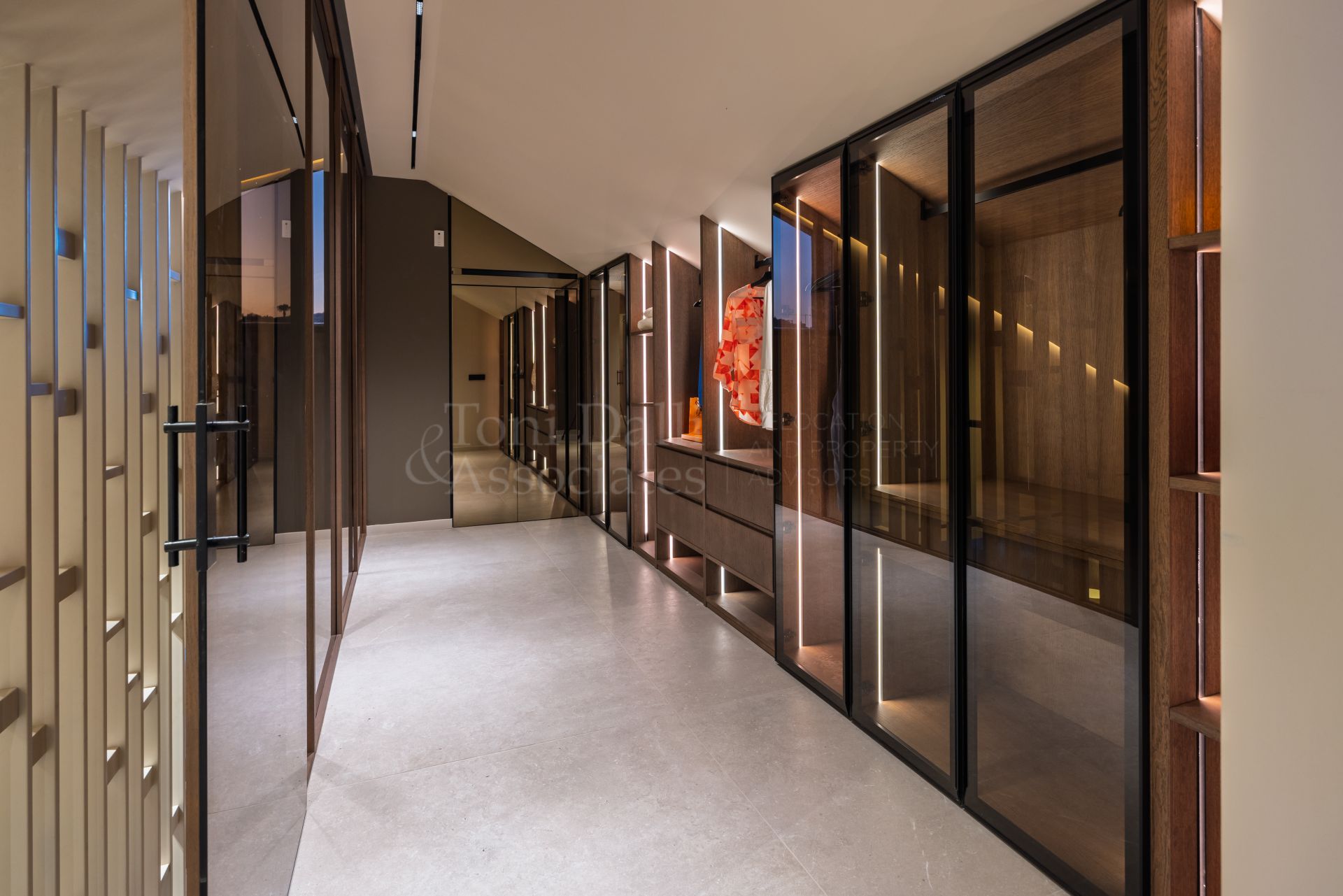 Villa in Haza del Conde, Marbella