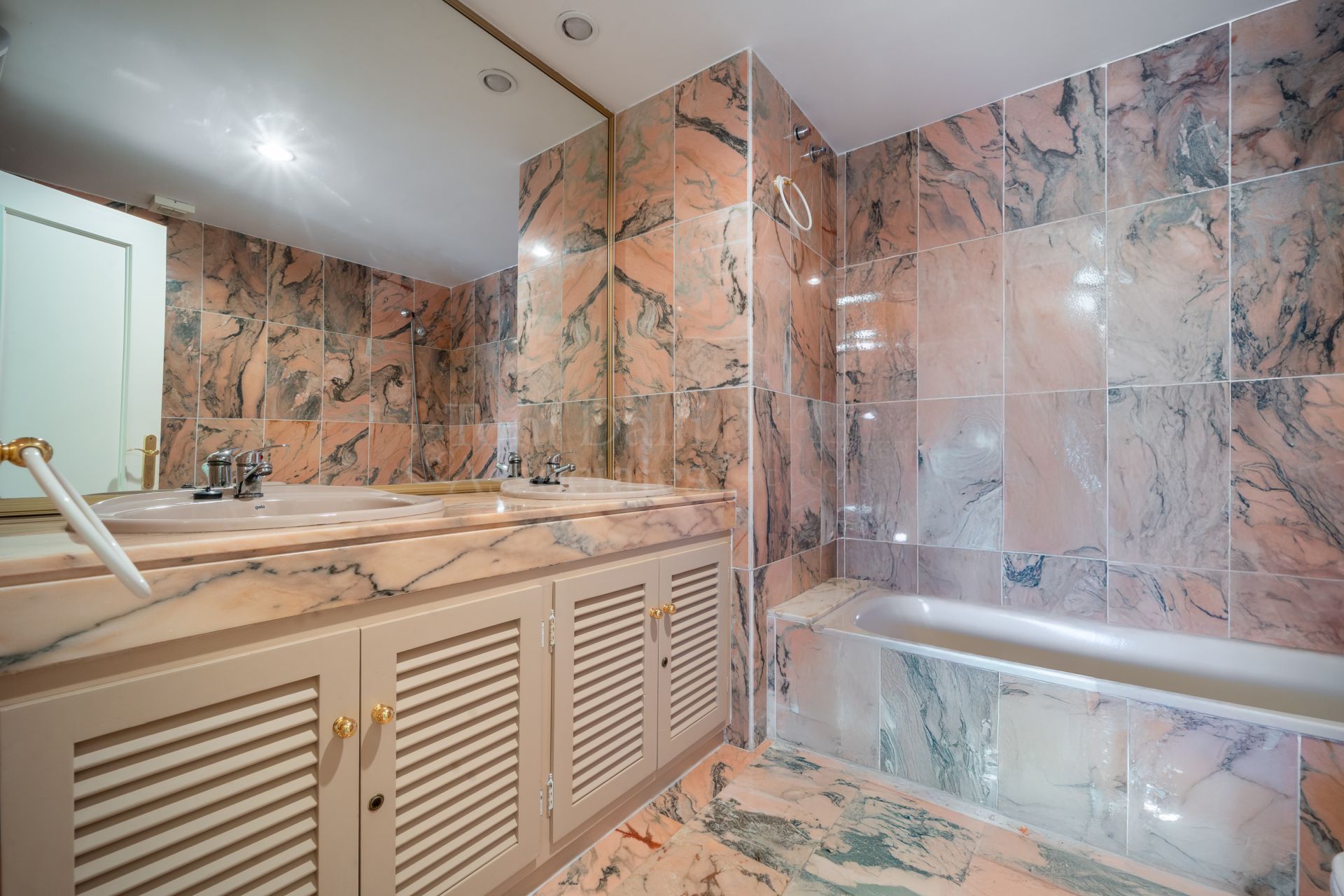 Town House in El Palmeral, Marbella