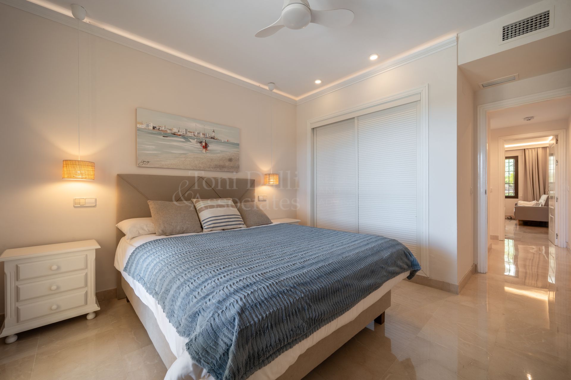 Ground Floor Apartment in Los Arqueros, Benahavis