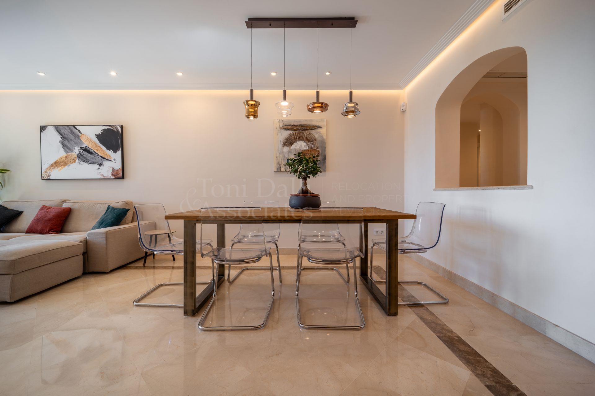 Ground Floor Apartment in Los Arqueros, Benahavis