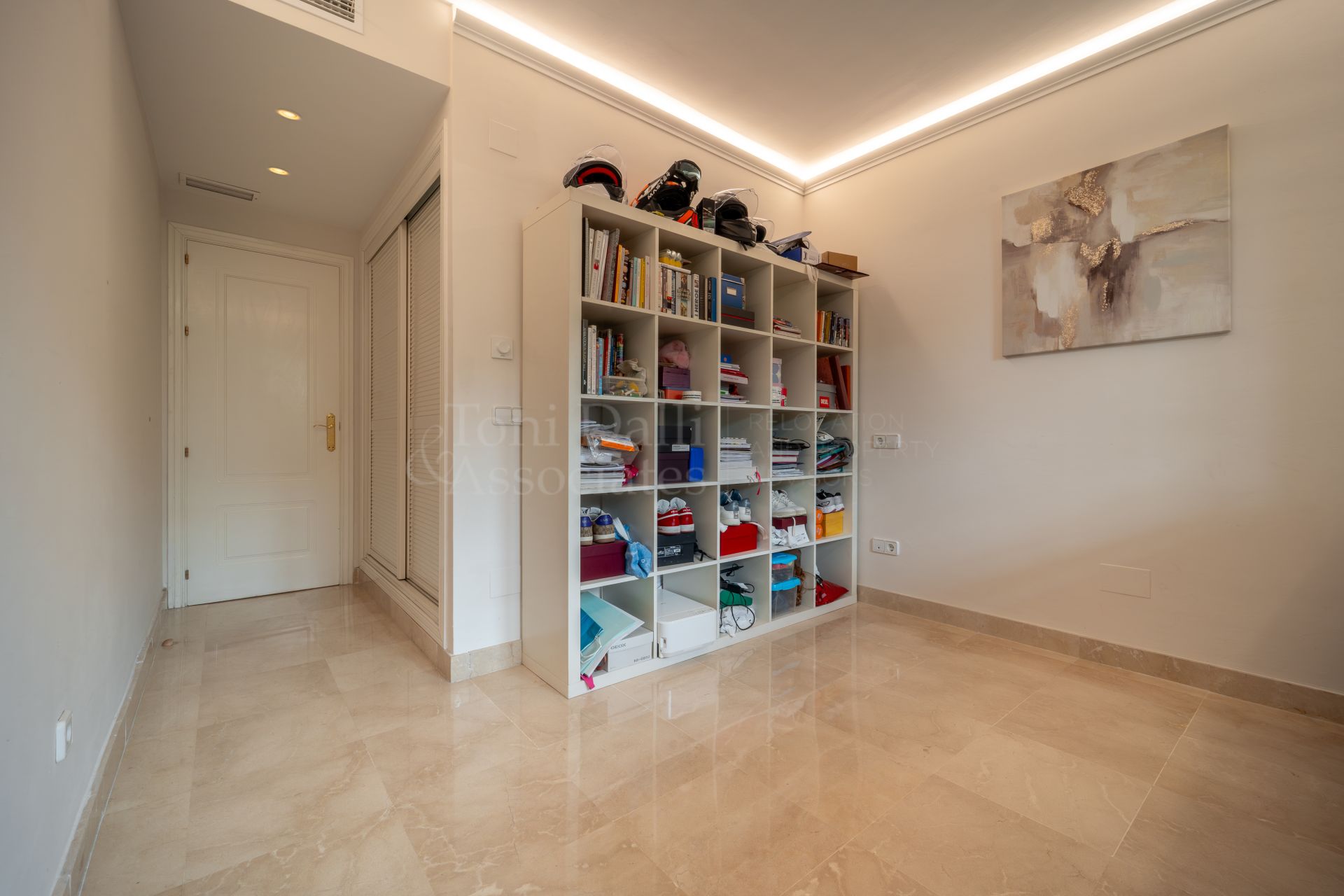 Ground Floor Apartment in Los Arqueros, Benahavis