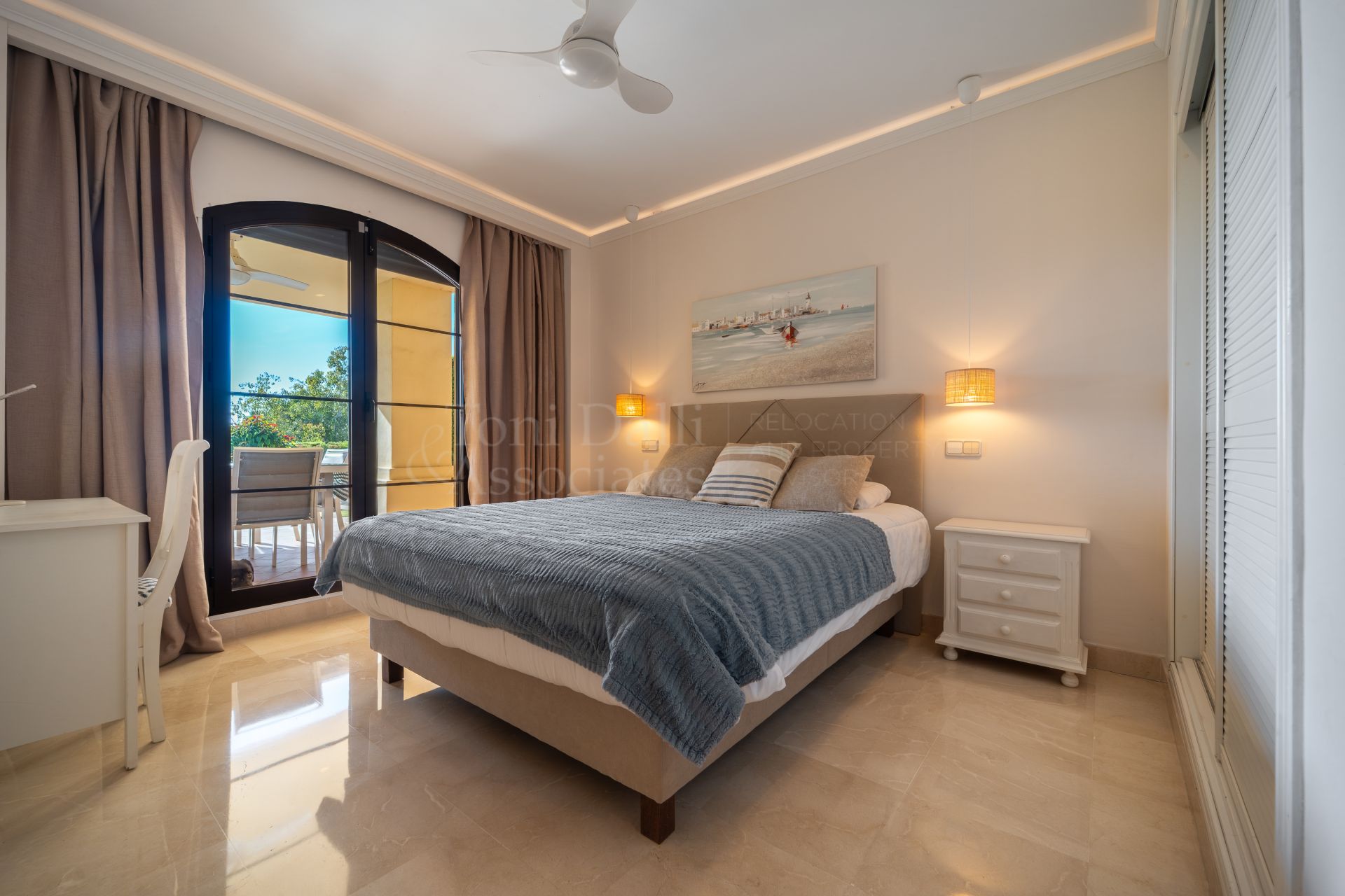 Ground Floor Apartment in Los Arqueros, Benahavis