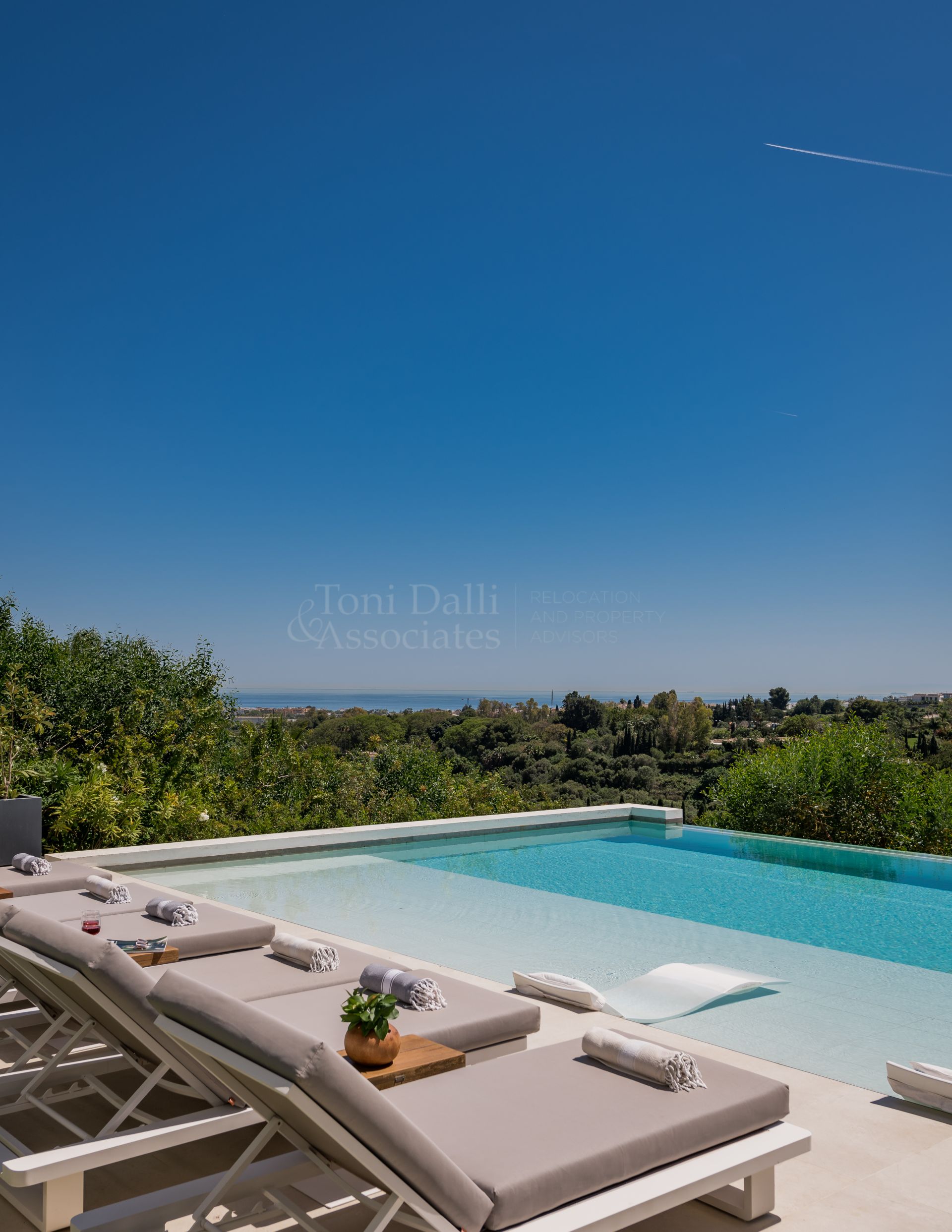 Villa in Los Flamingos, Benahavis