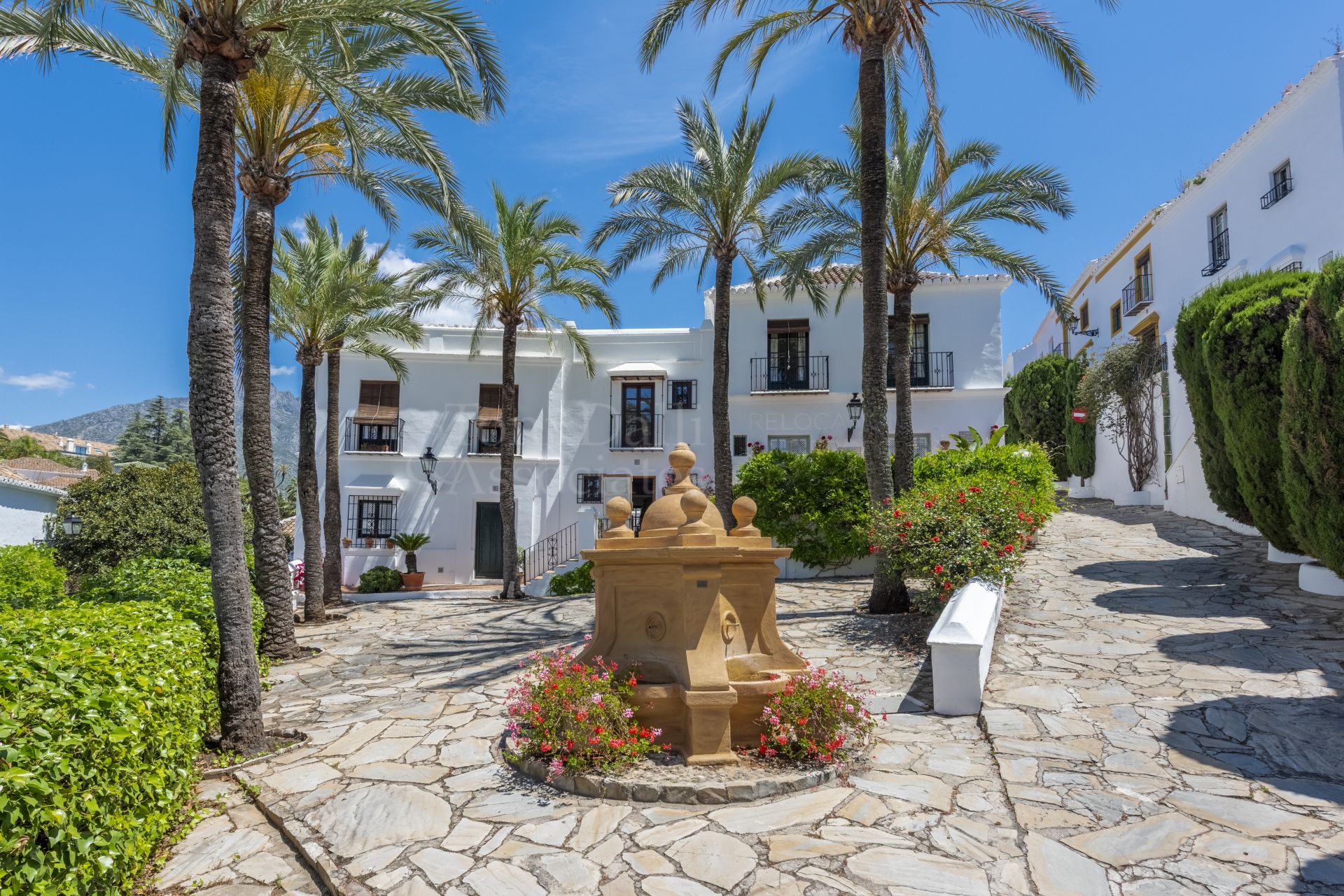 Town House in Lomas Pueblo, Marbella