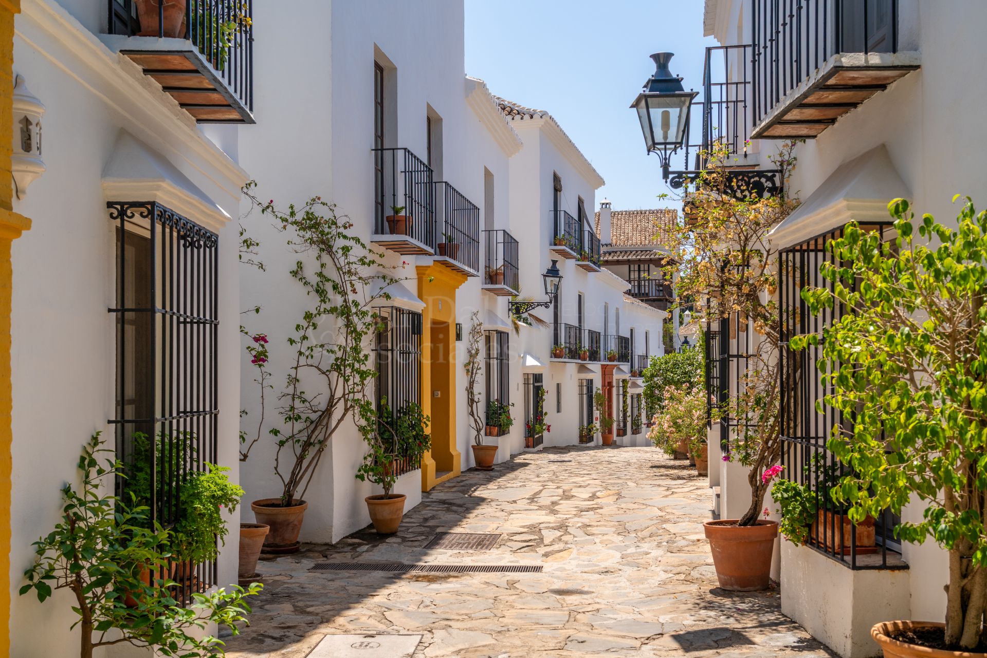 Town House in Lomas Pueblo, Marbella