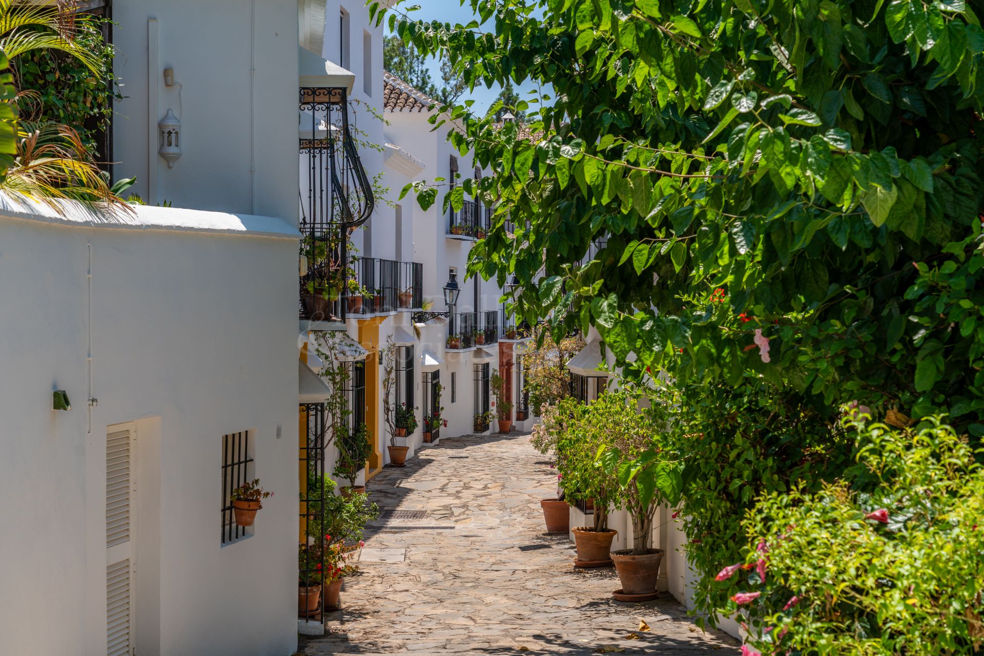 Town House in Lomas Pueblo, Marbella