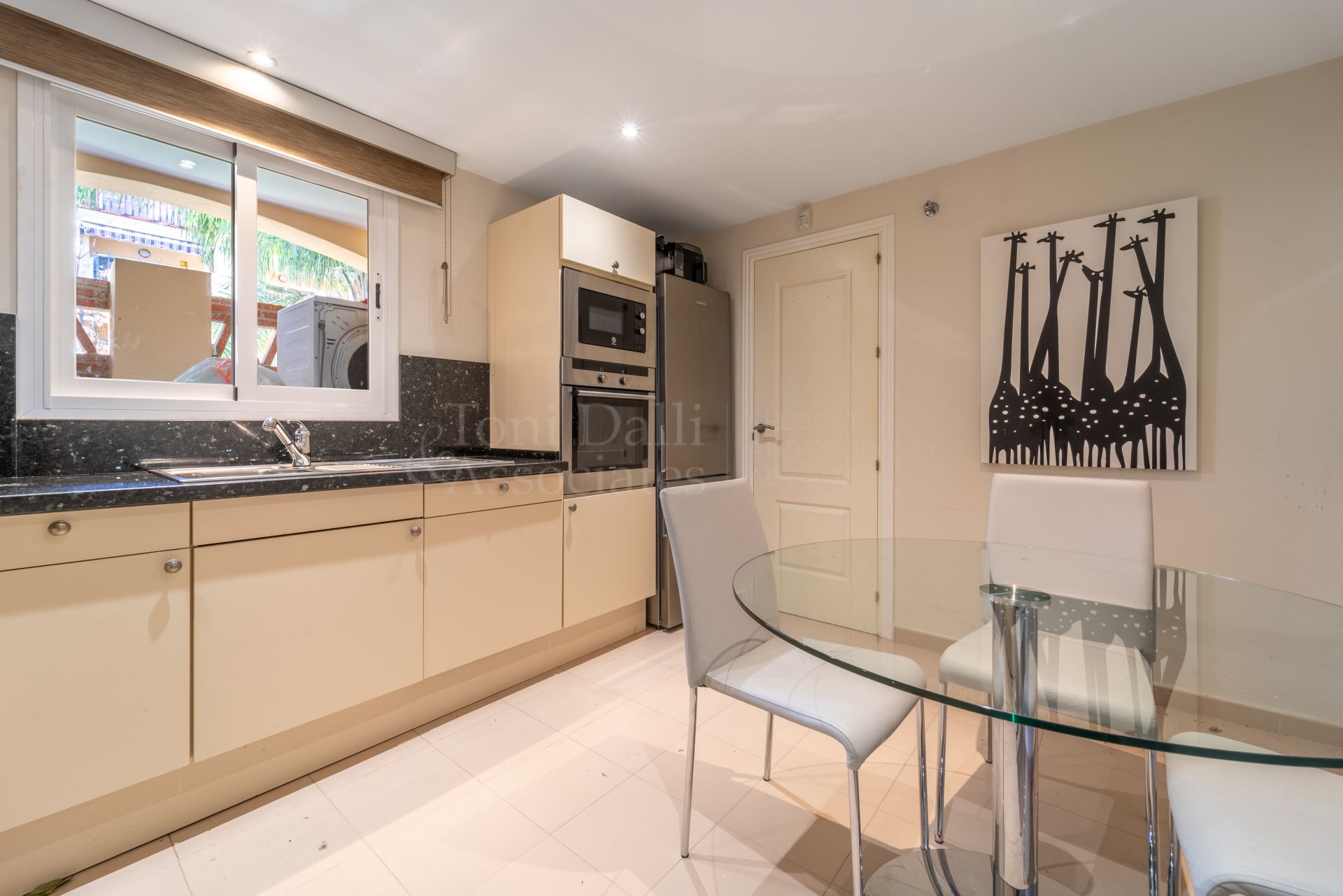 Apartment in Marques de Atalaya, Estepona