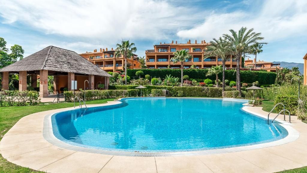 Apartment in Marques de Atalaya, Estepona