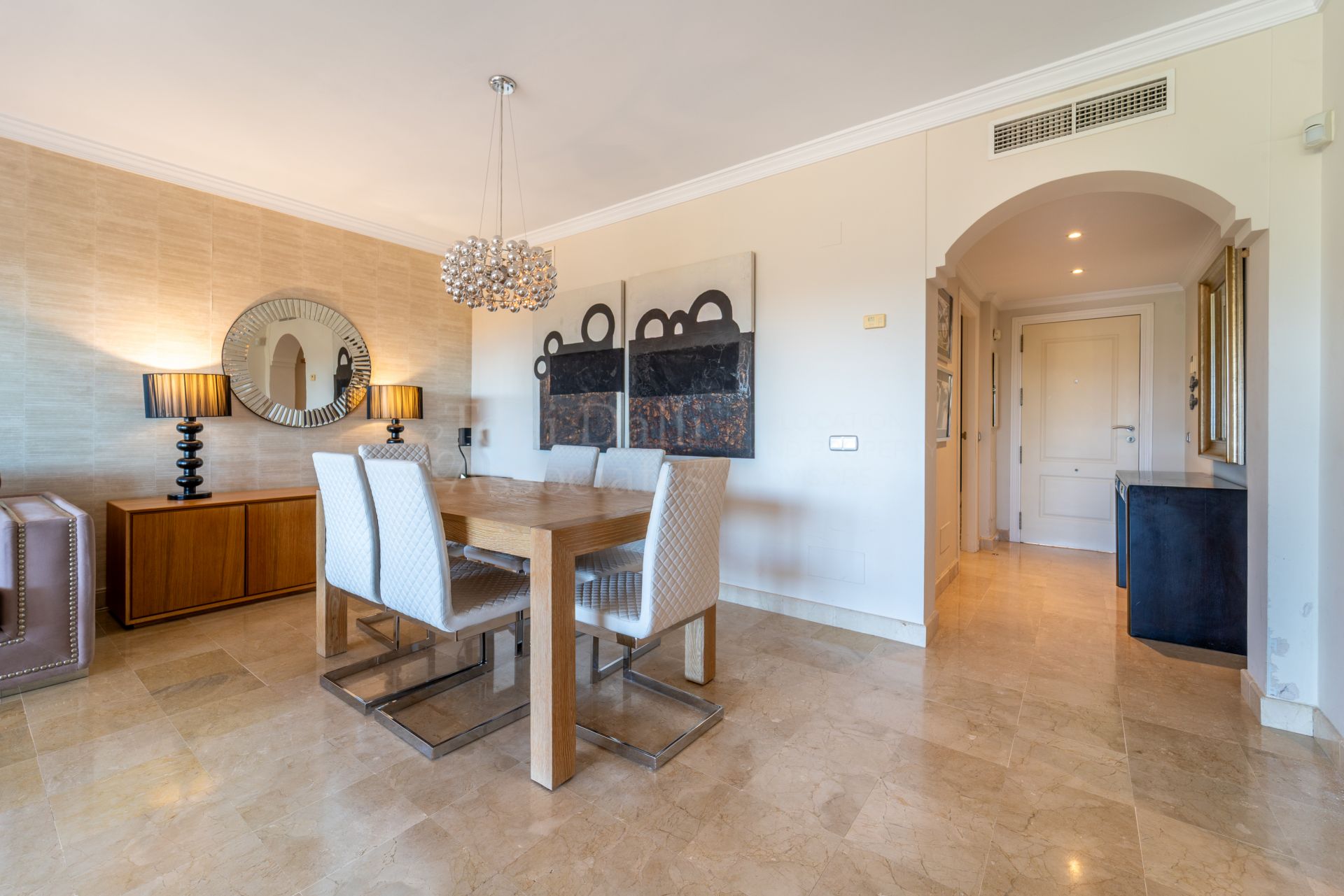 Apartment in Marques de Atalaya, Estepona
